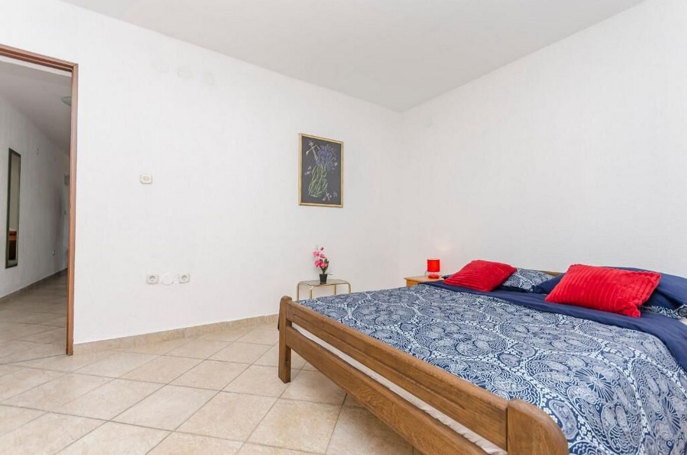 Apartments Mira 57081-A3
