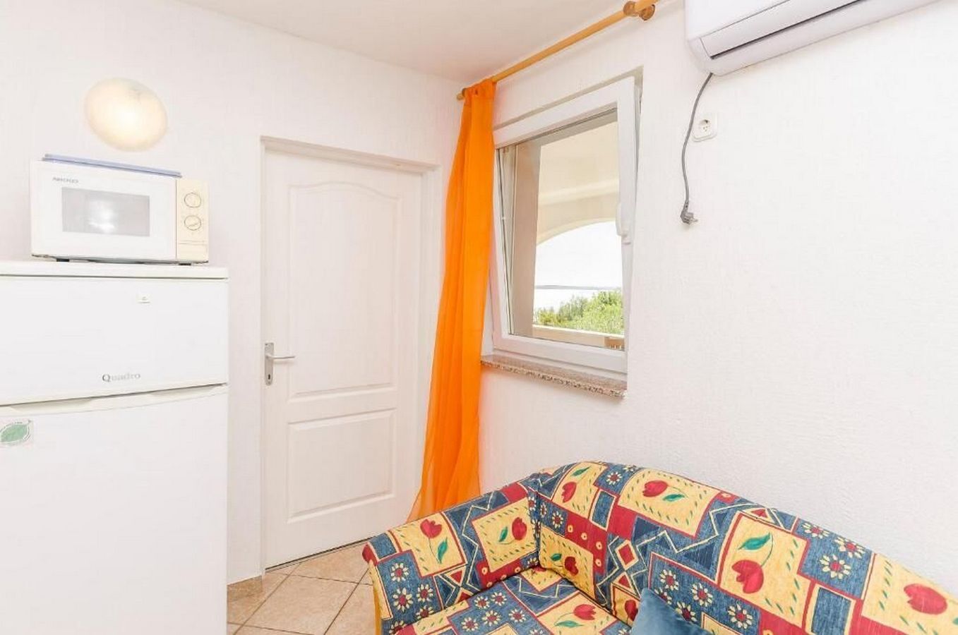 Apartments Mira 57081-A4