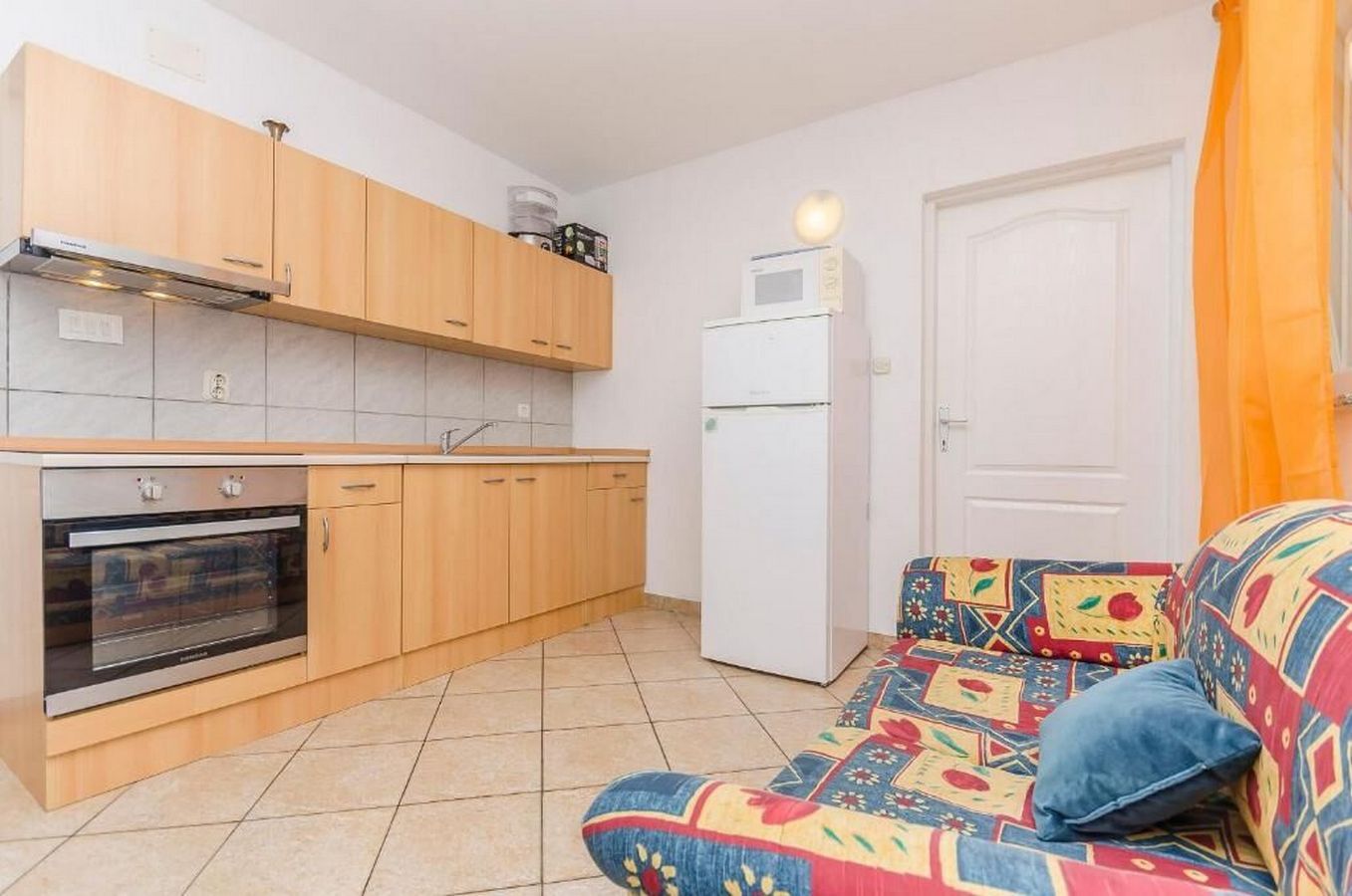 Apartments Mira 57081-A4