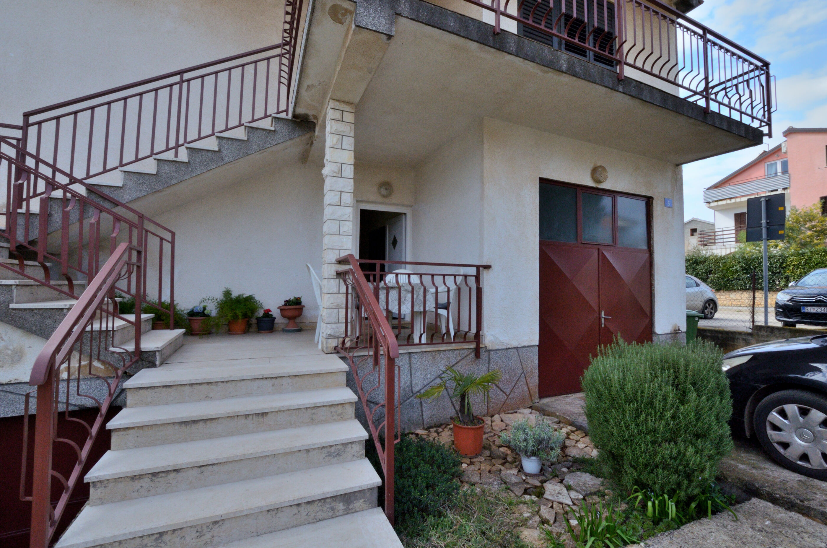 Apartments Nada 98401-A1