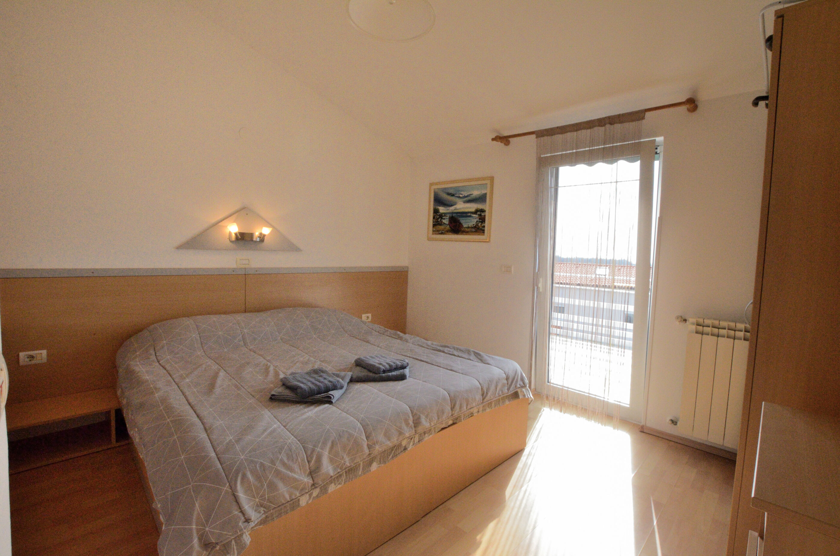 Apartments Emil 99021-A1