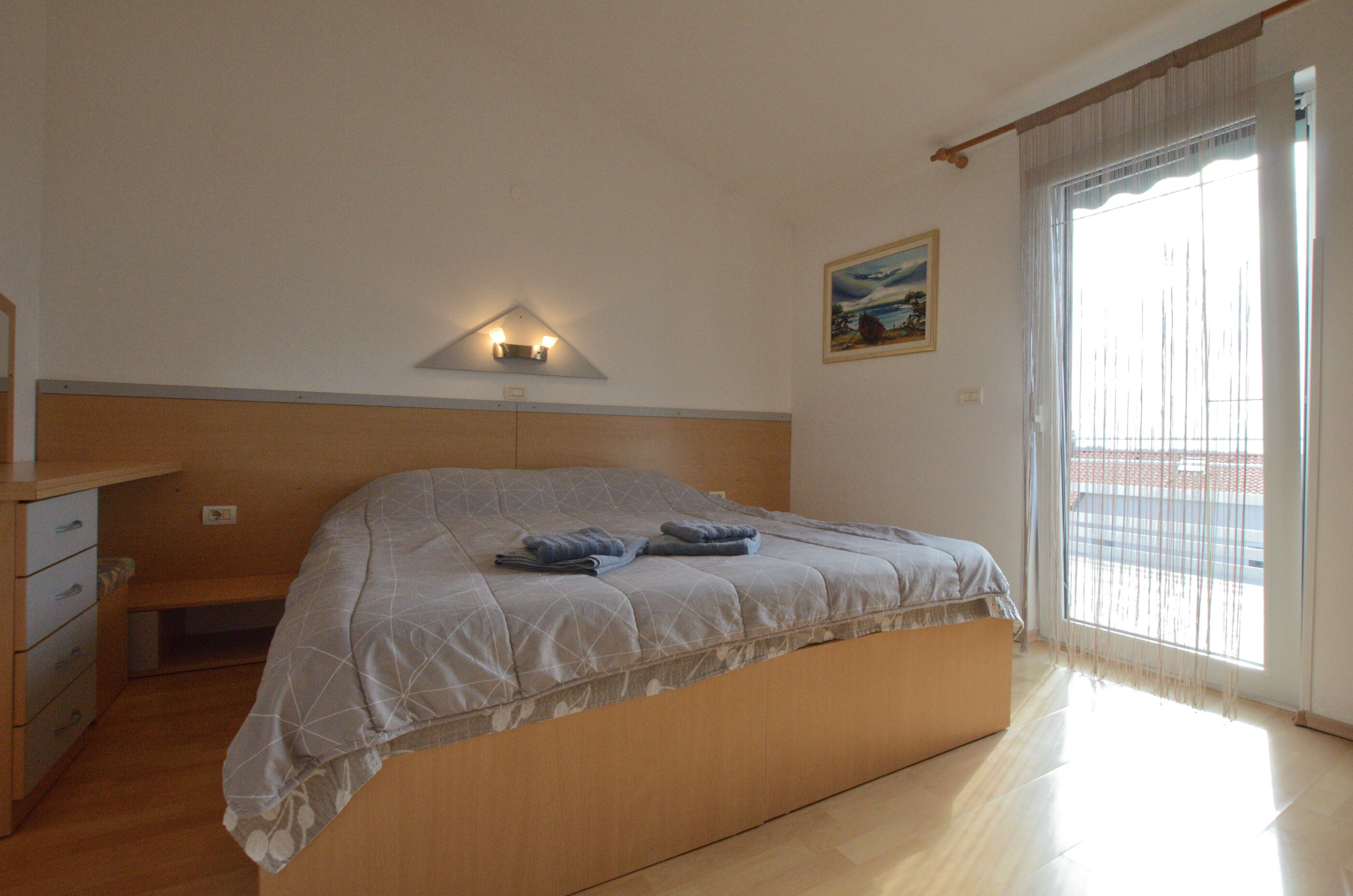 Apartments Emil 99021-A1