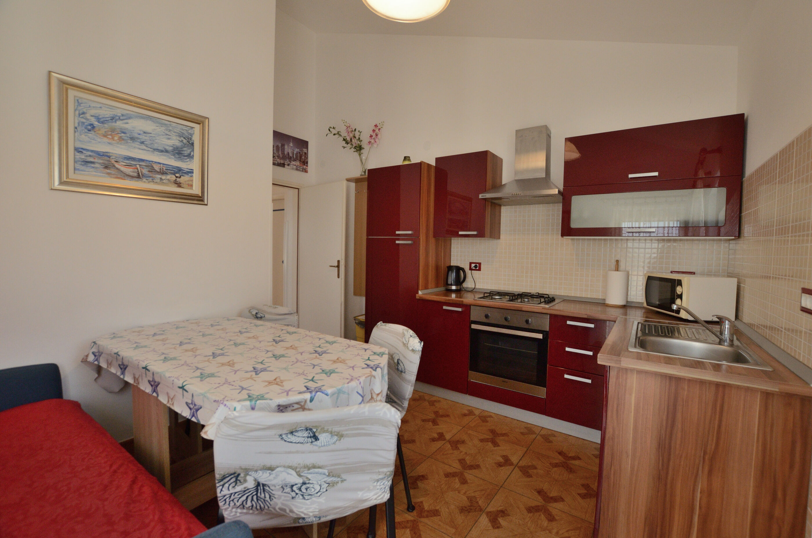 Apartments Emil 99021-A1