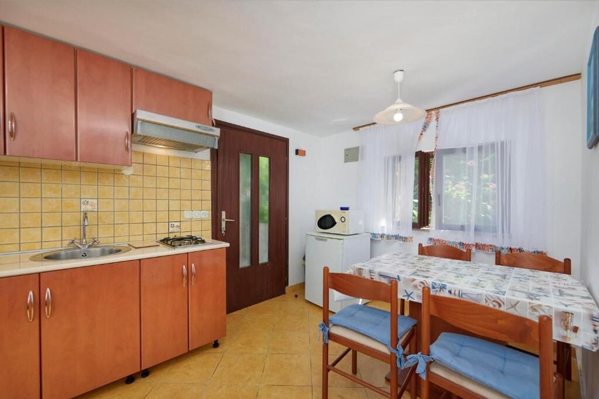 Apartments Davorka 71751-A2