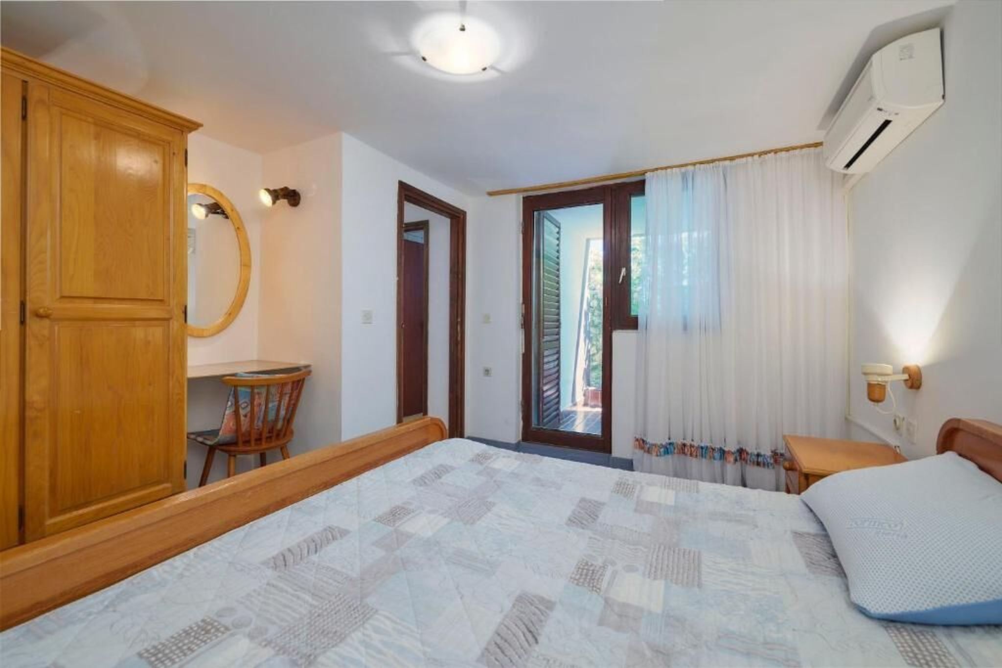 Apartments Davorka 71751-A2