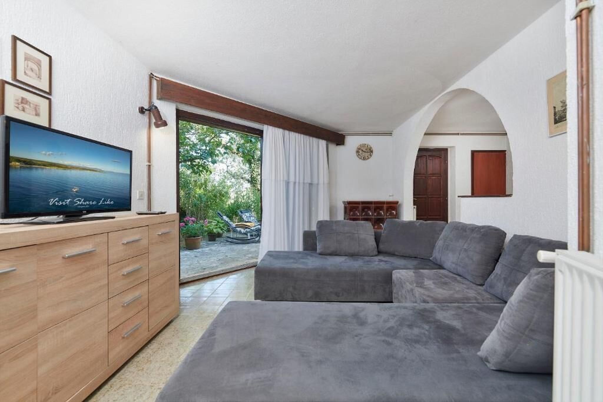 Apartments Davorka 71751-A1