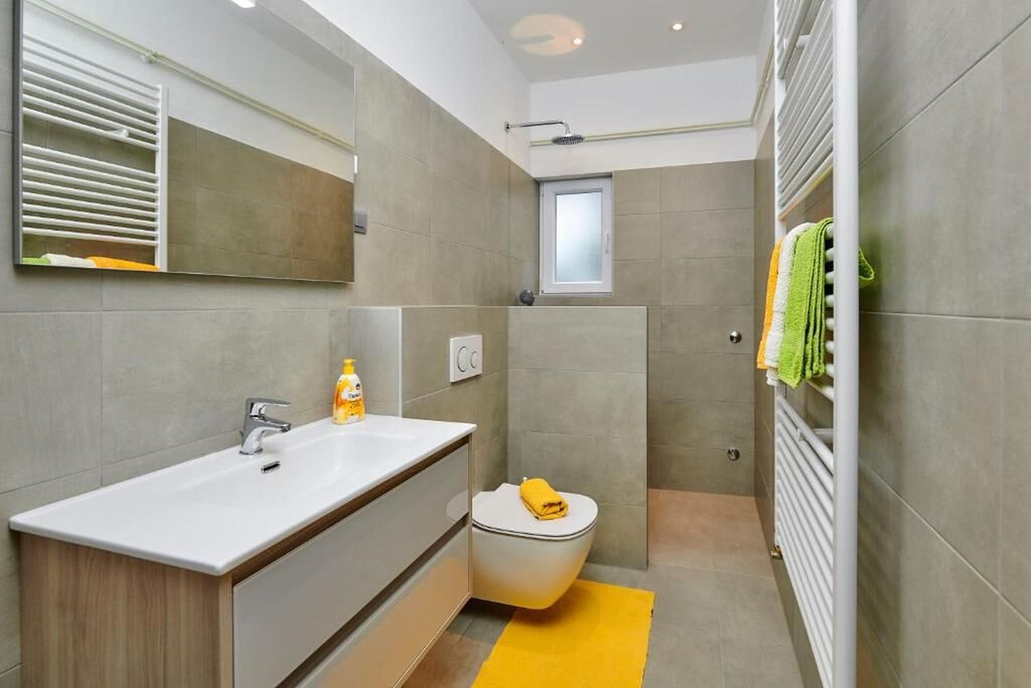Apartments Davorka 71751-A1