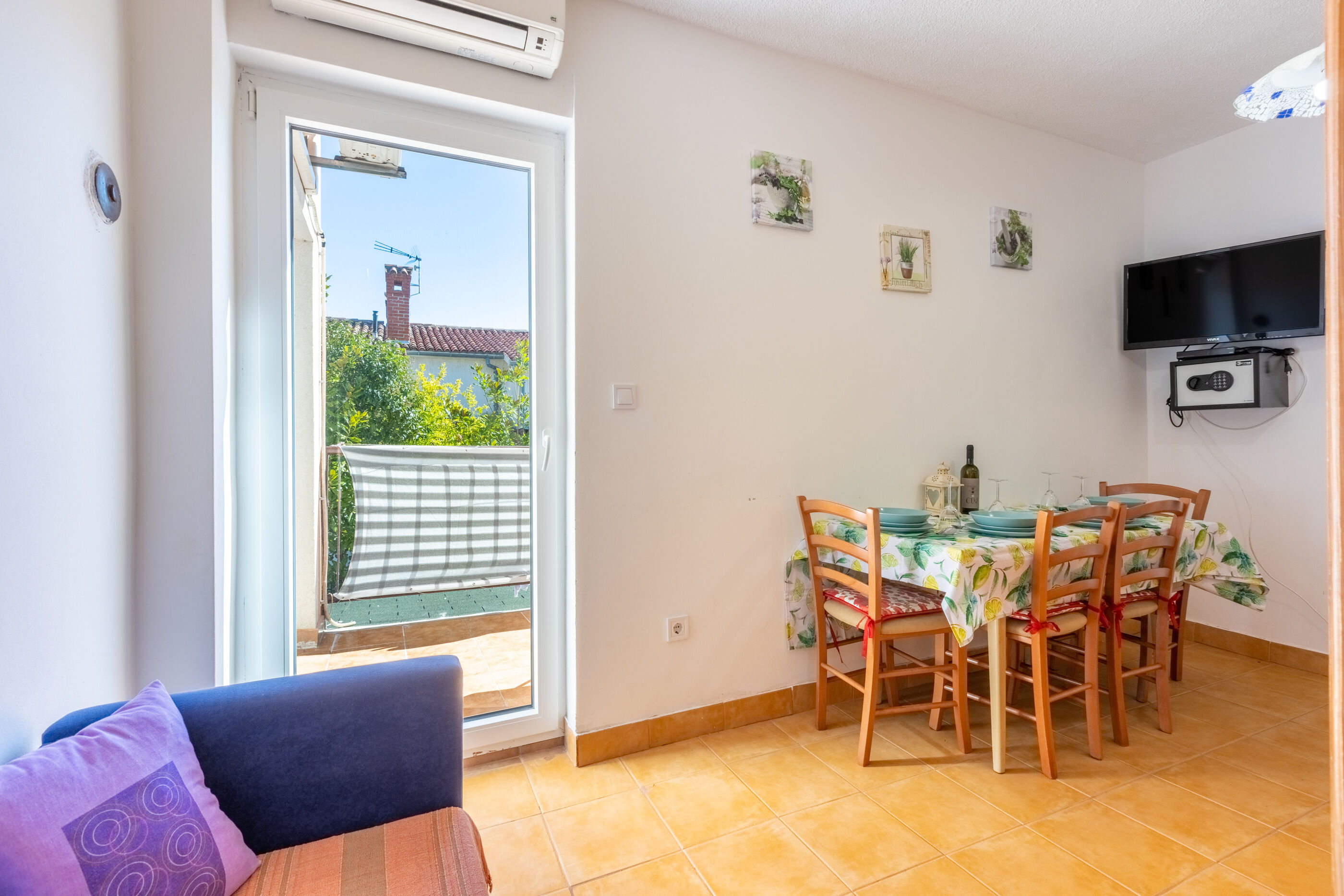 Apartments Davor 71861-A1