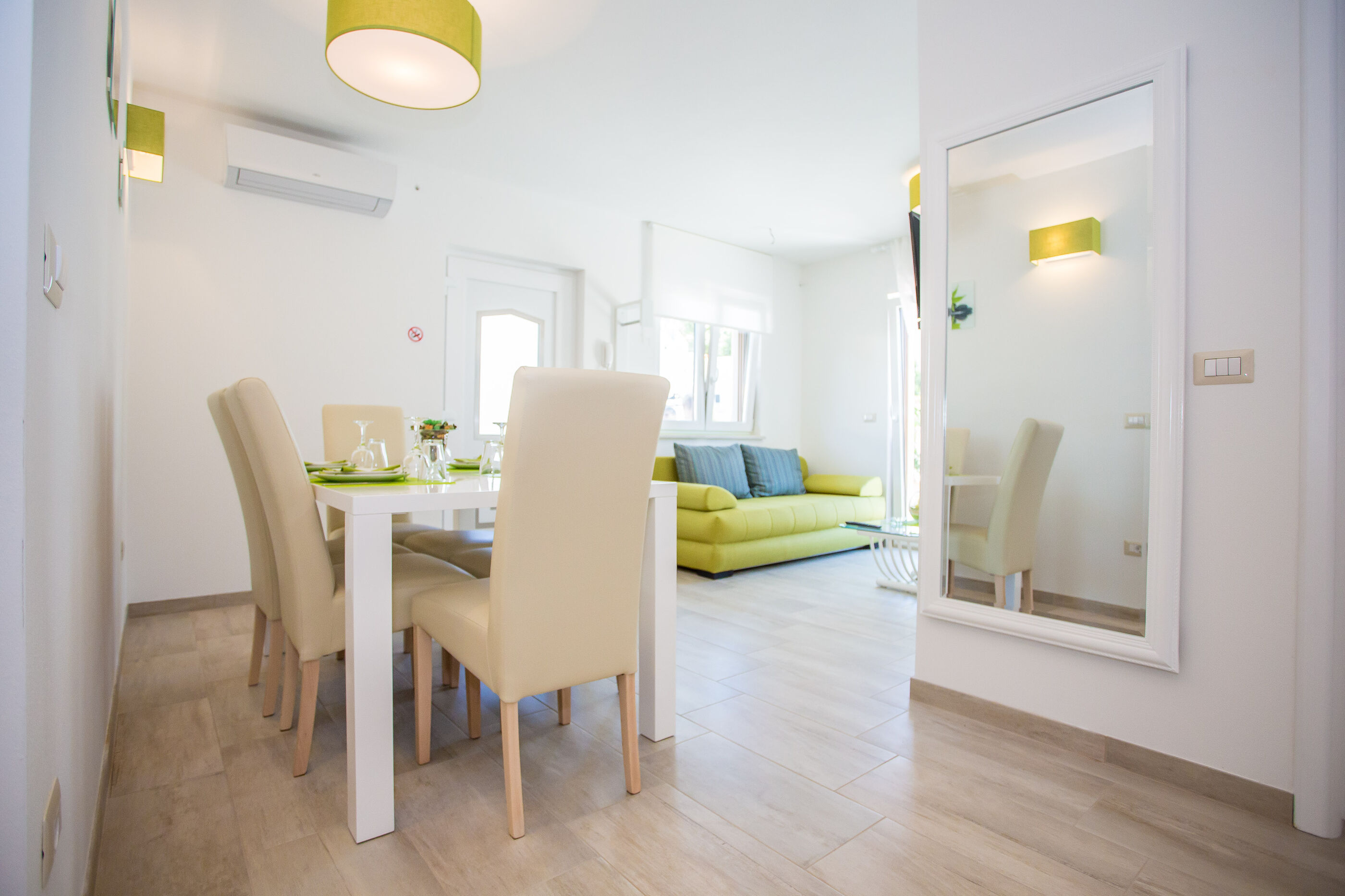 Apartment Birikina 3 s bazenom 64729-A1