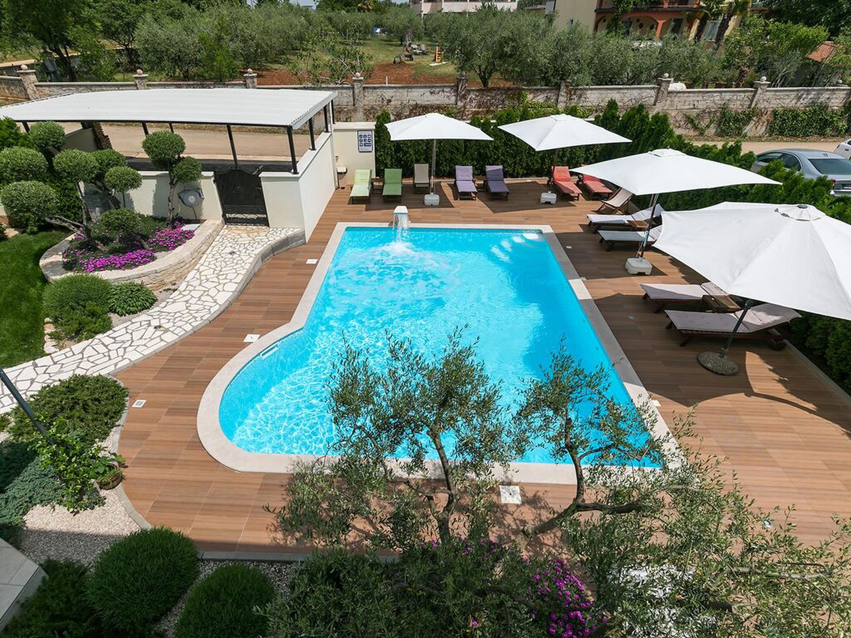Apartment Birikina 3 s bazenom 64729-A1