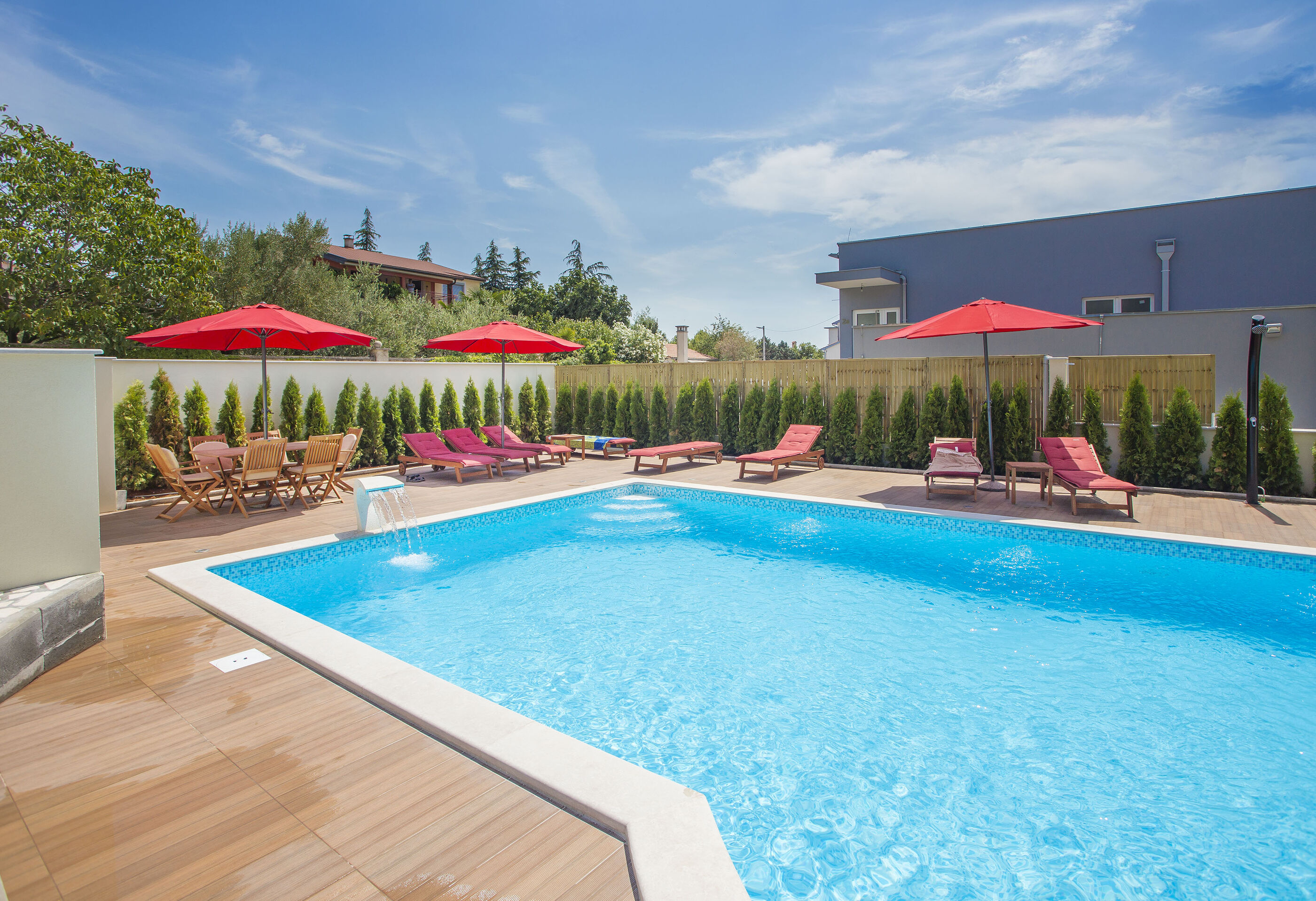 Apartment Birikina 3 s bazenom 64729-A1