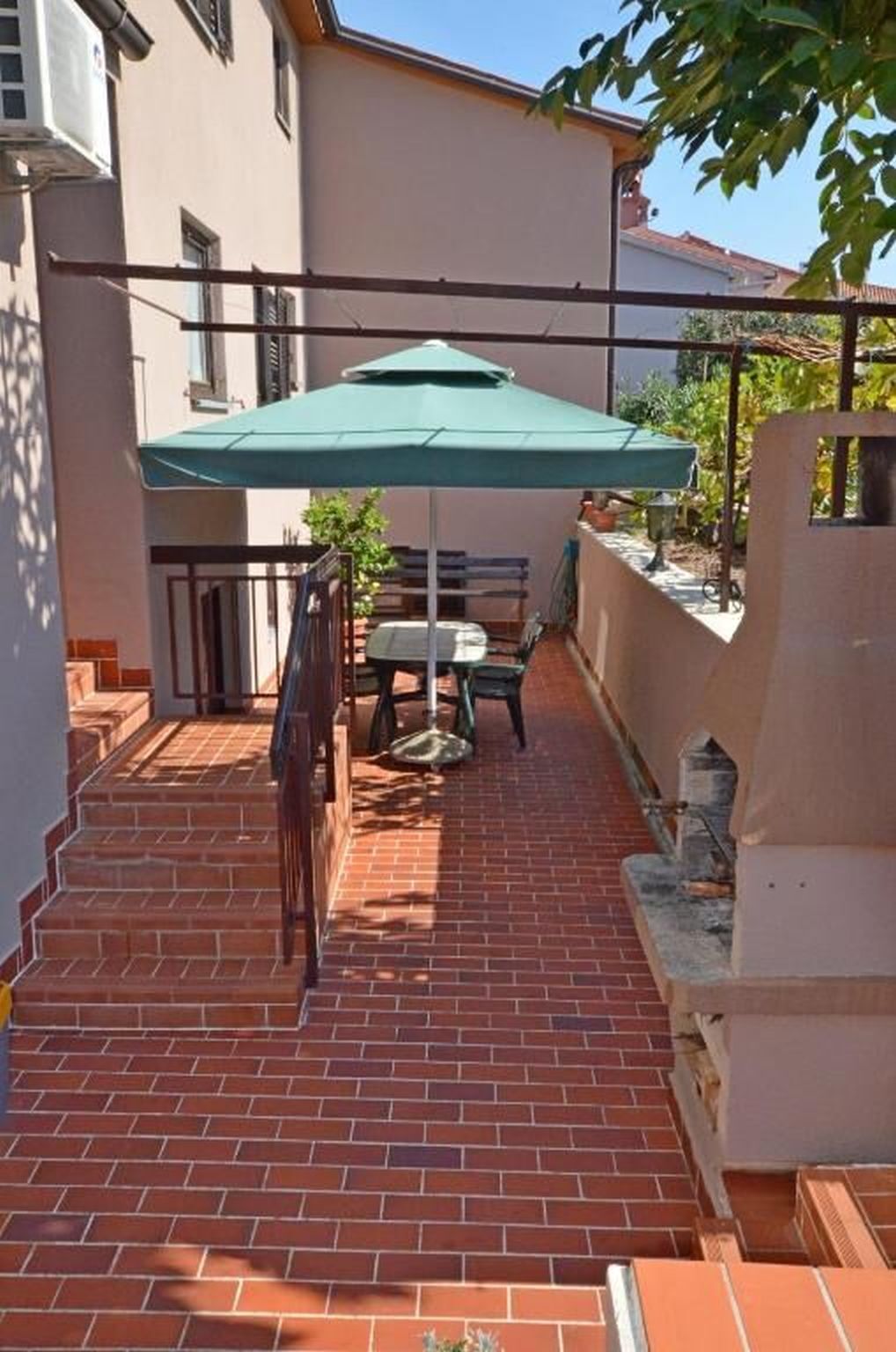 Apartments and Rooms Viktorija 71911-A2