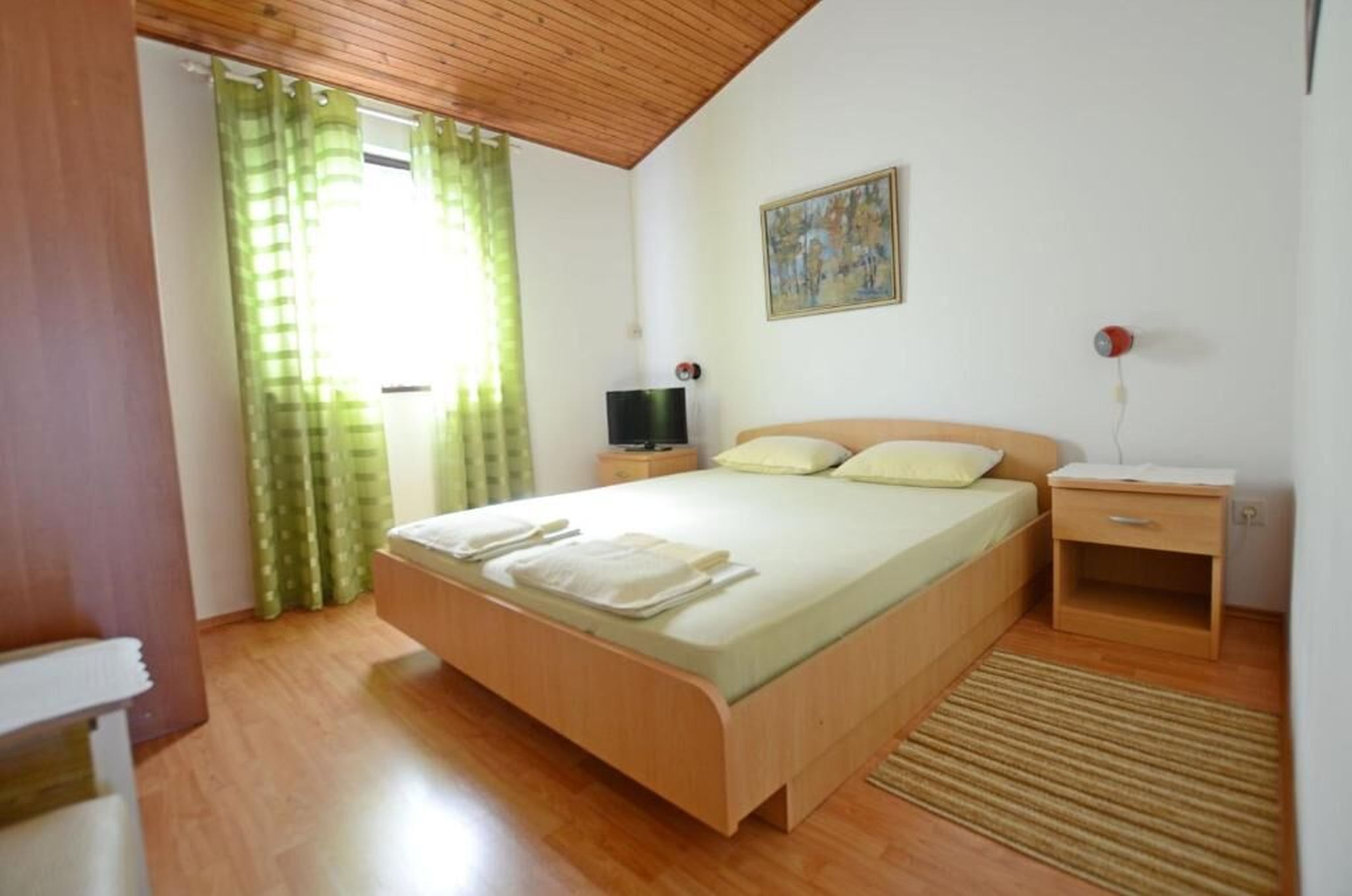 Apartments and Rooms Viktorija 71911-A2