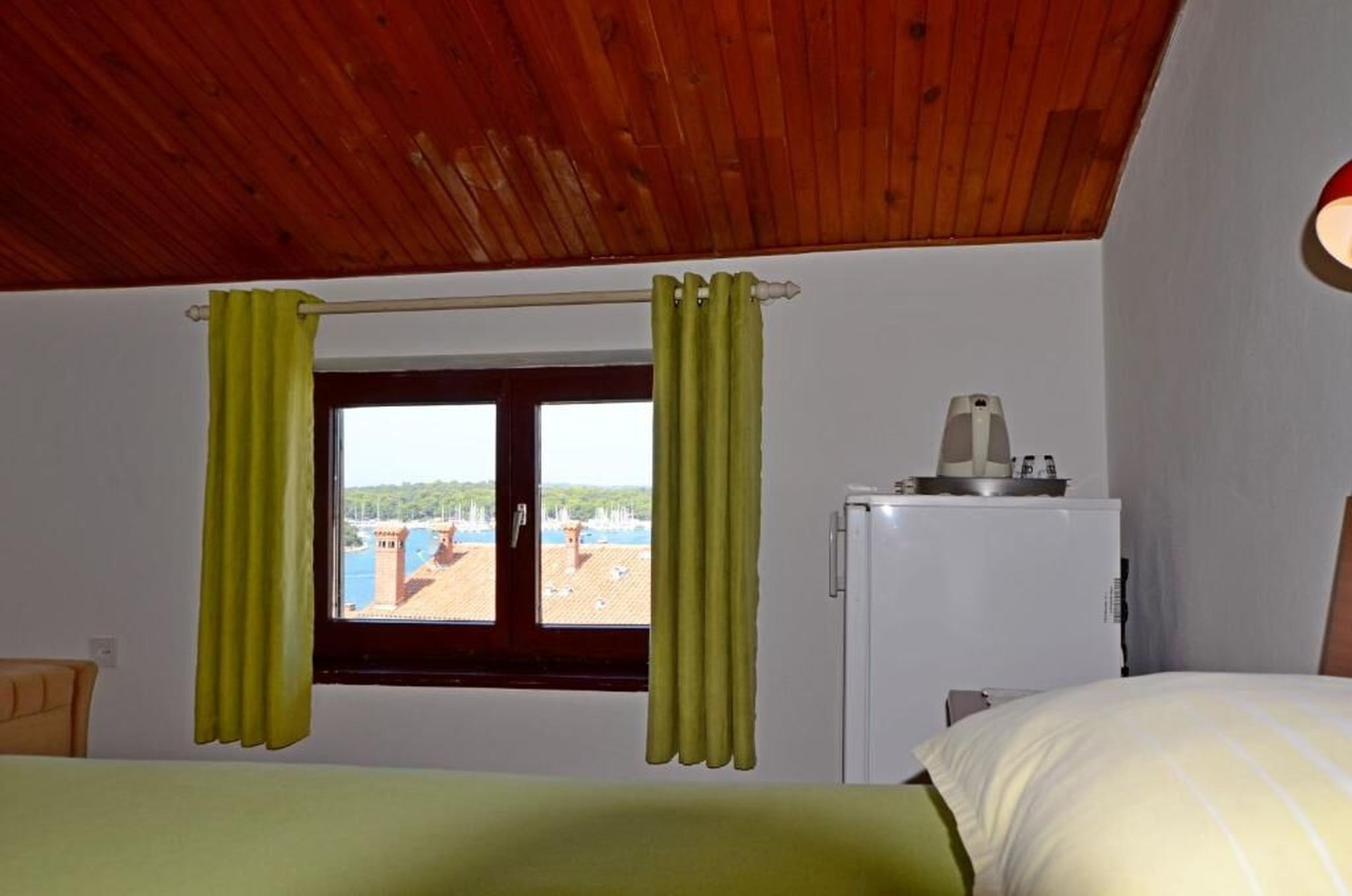Apartments and Rooms Viktorija 71911-S3