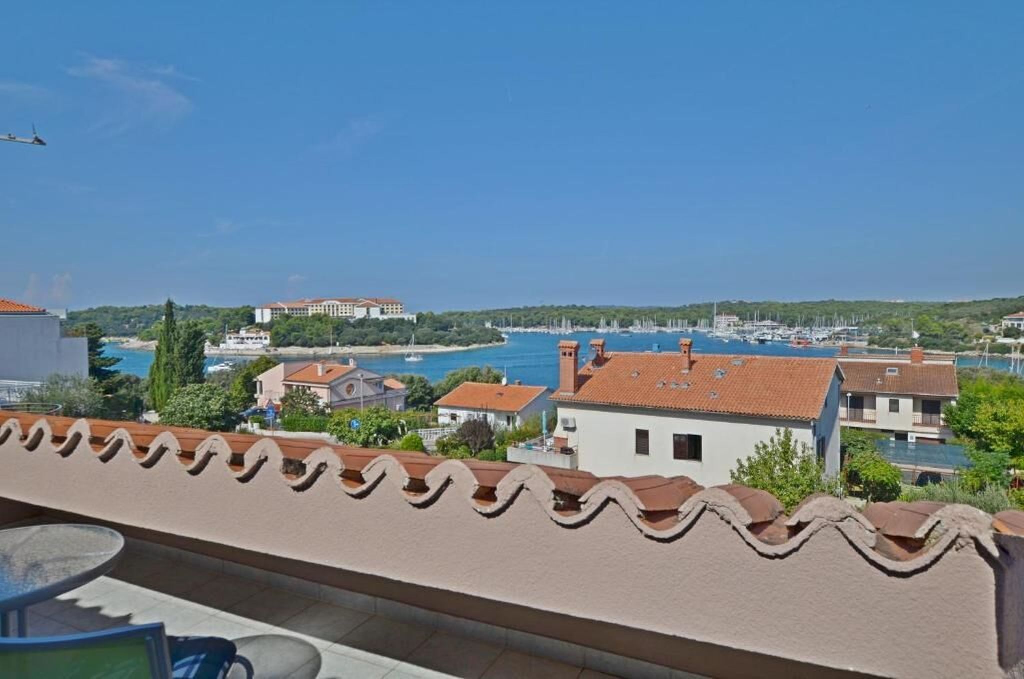 Apartments and Rooms Viktorija 71911-S4