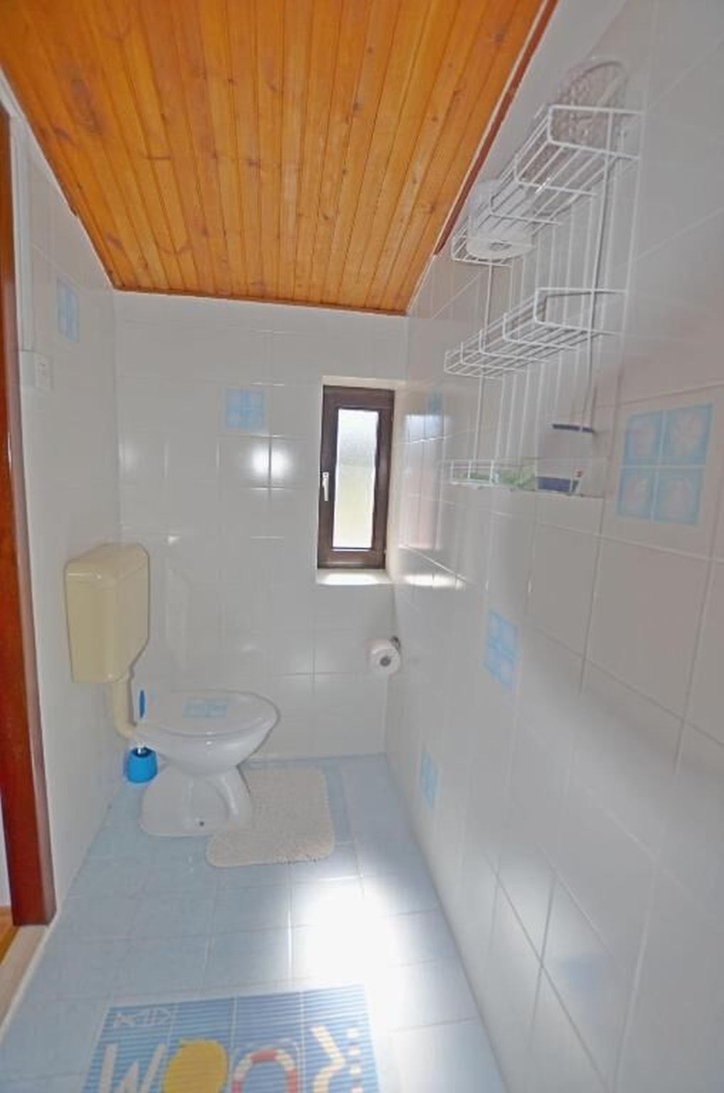 Apartments and Rooms Viktorija 71911-S6