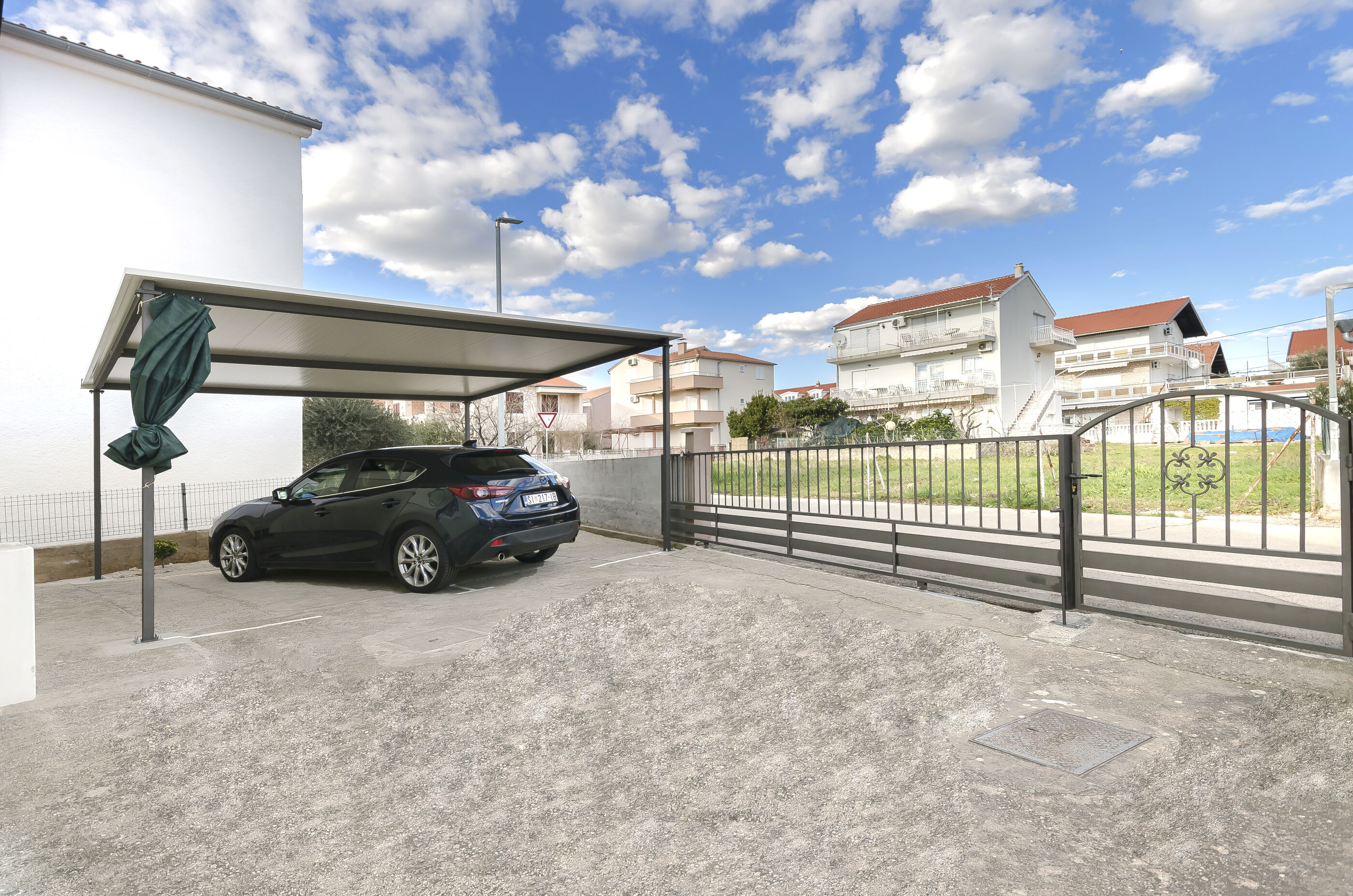 House Rajka I 49711-K1