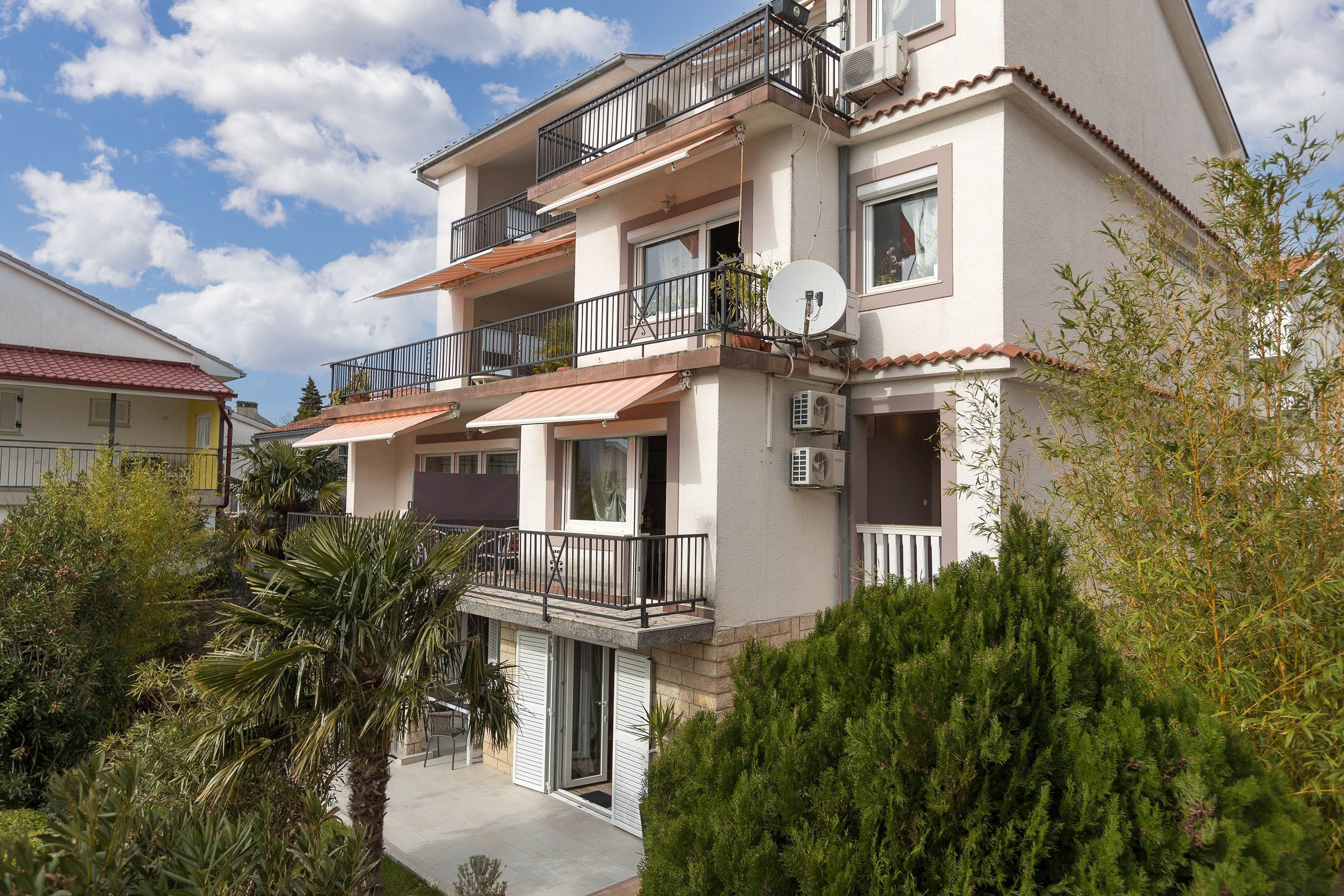 Apartments Karmen 1 62471-A2