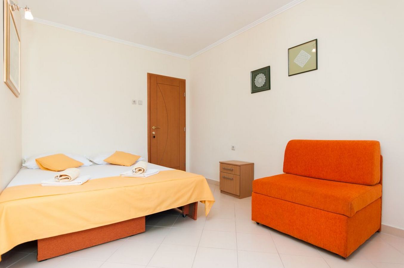 Apartments Ena 28891-A1