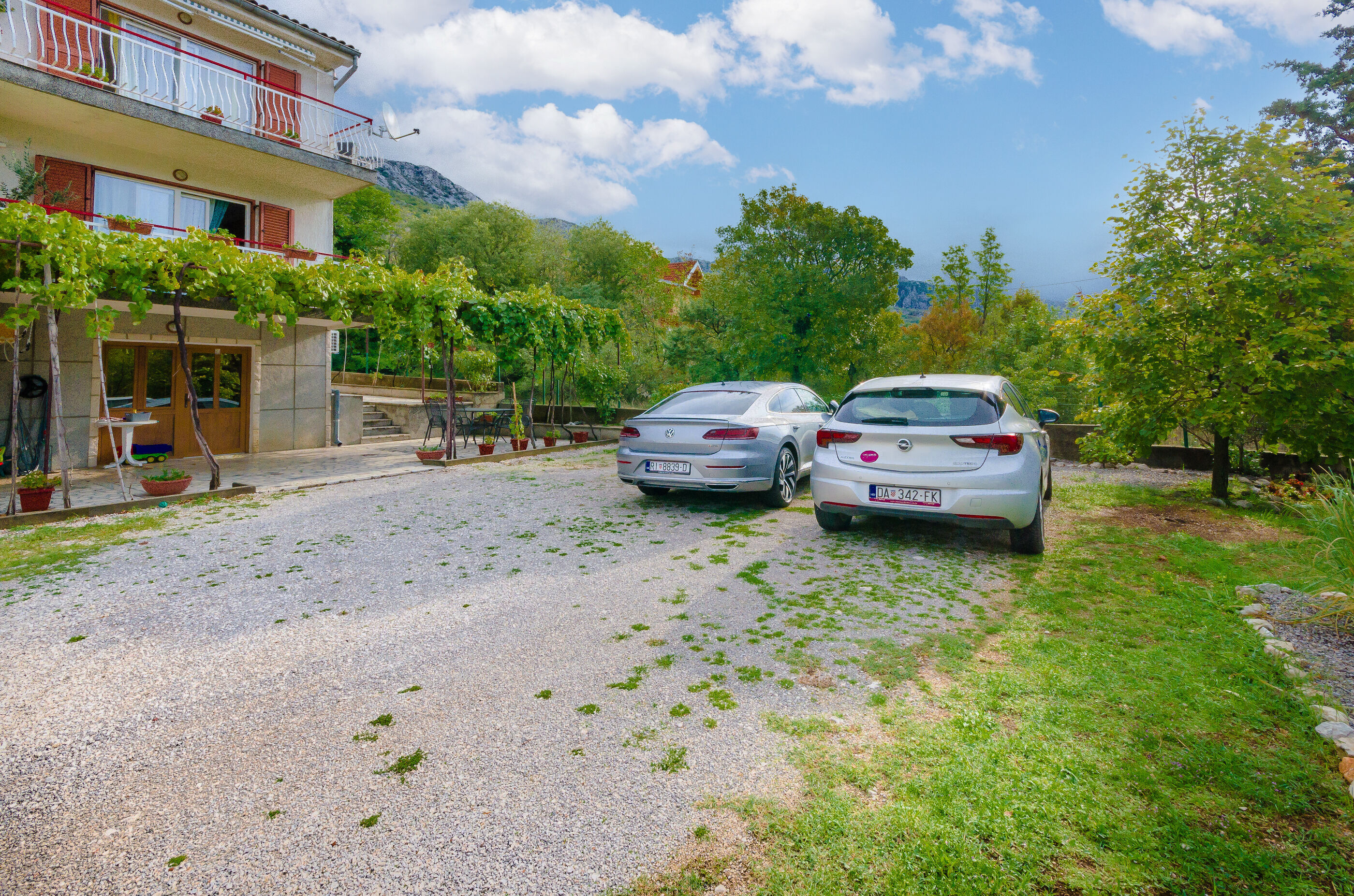 Apartment Ivona 89911-A1