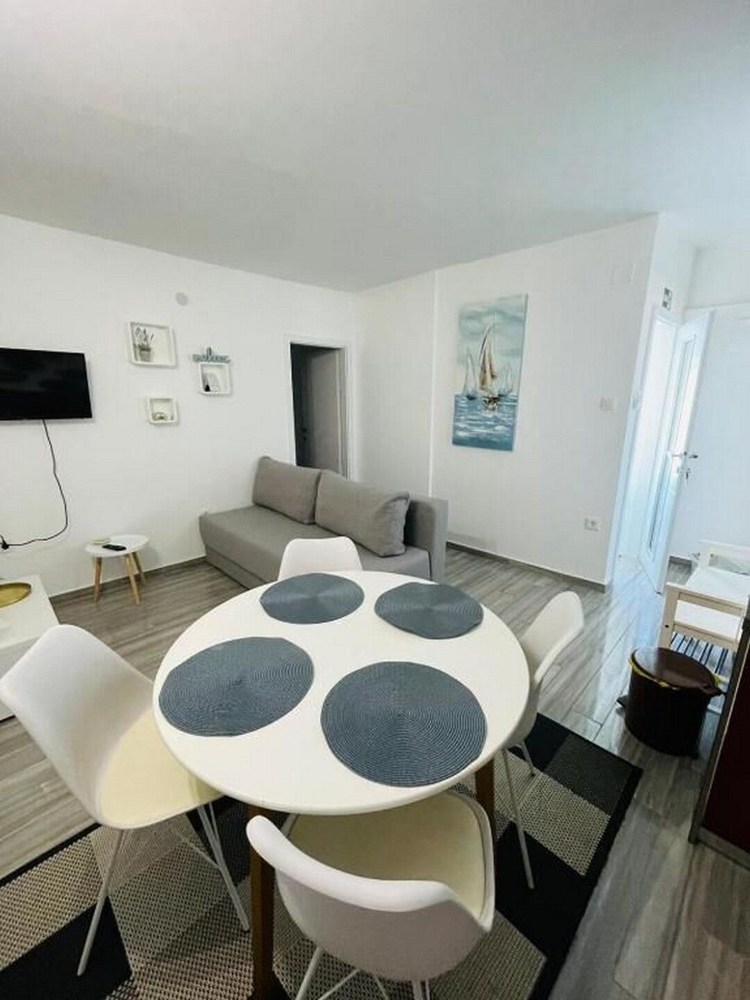 Apartments Olympia Beach 94261-A2