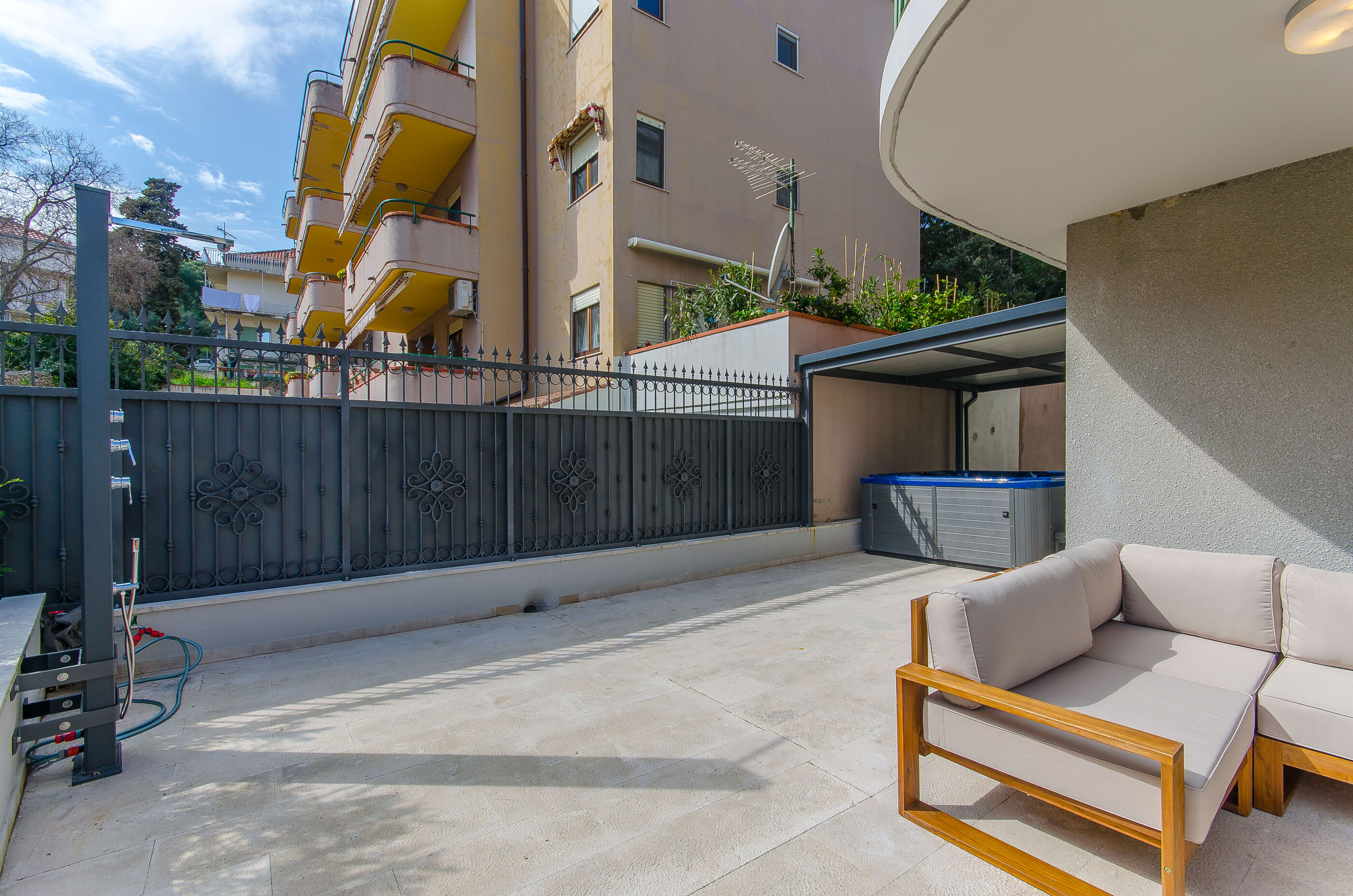 Apartment Gilda Lux 98331-A1