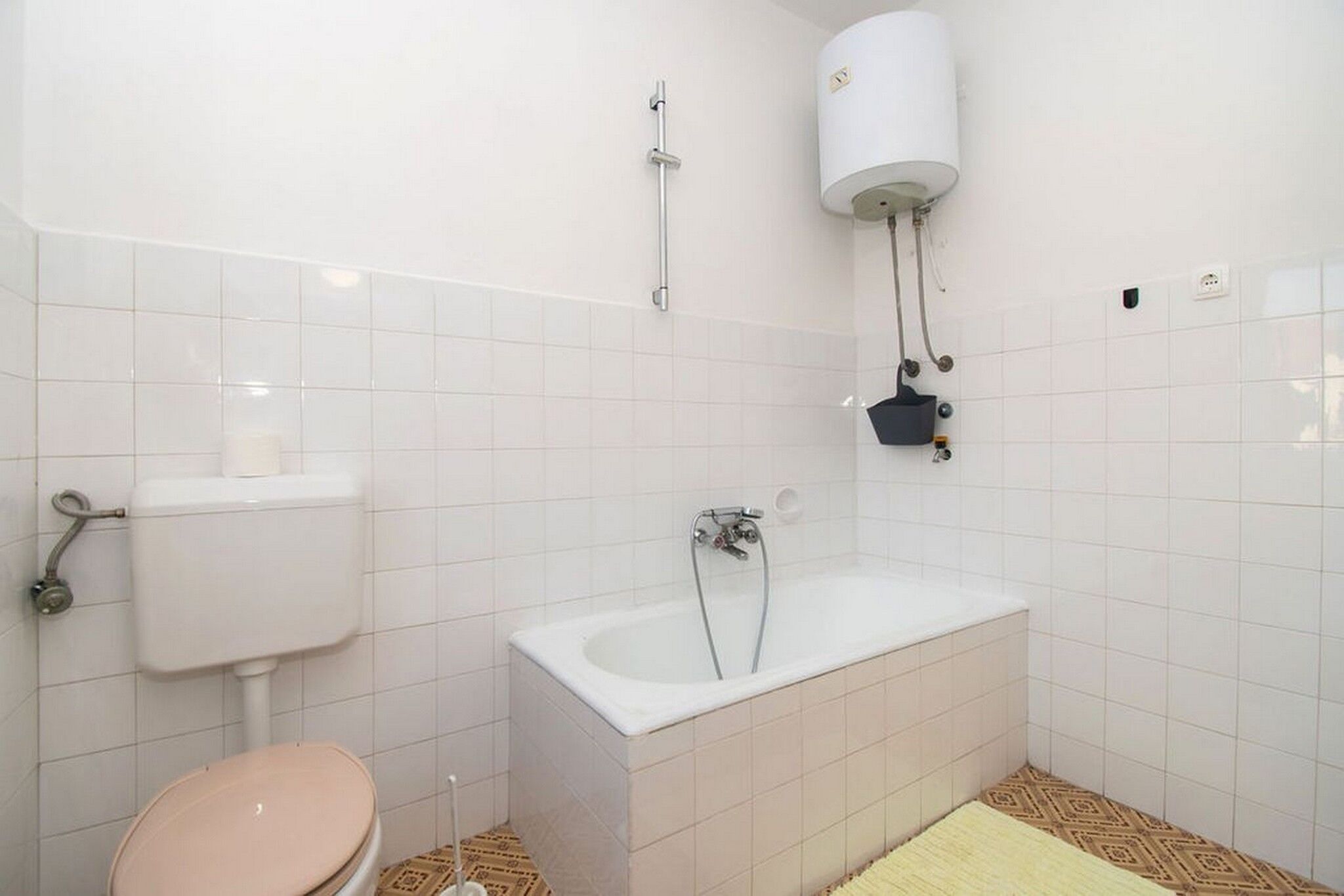 Apartment Near the center and beach 24541-A1