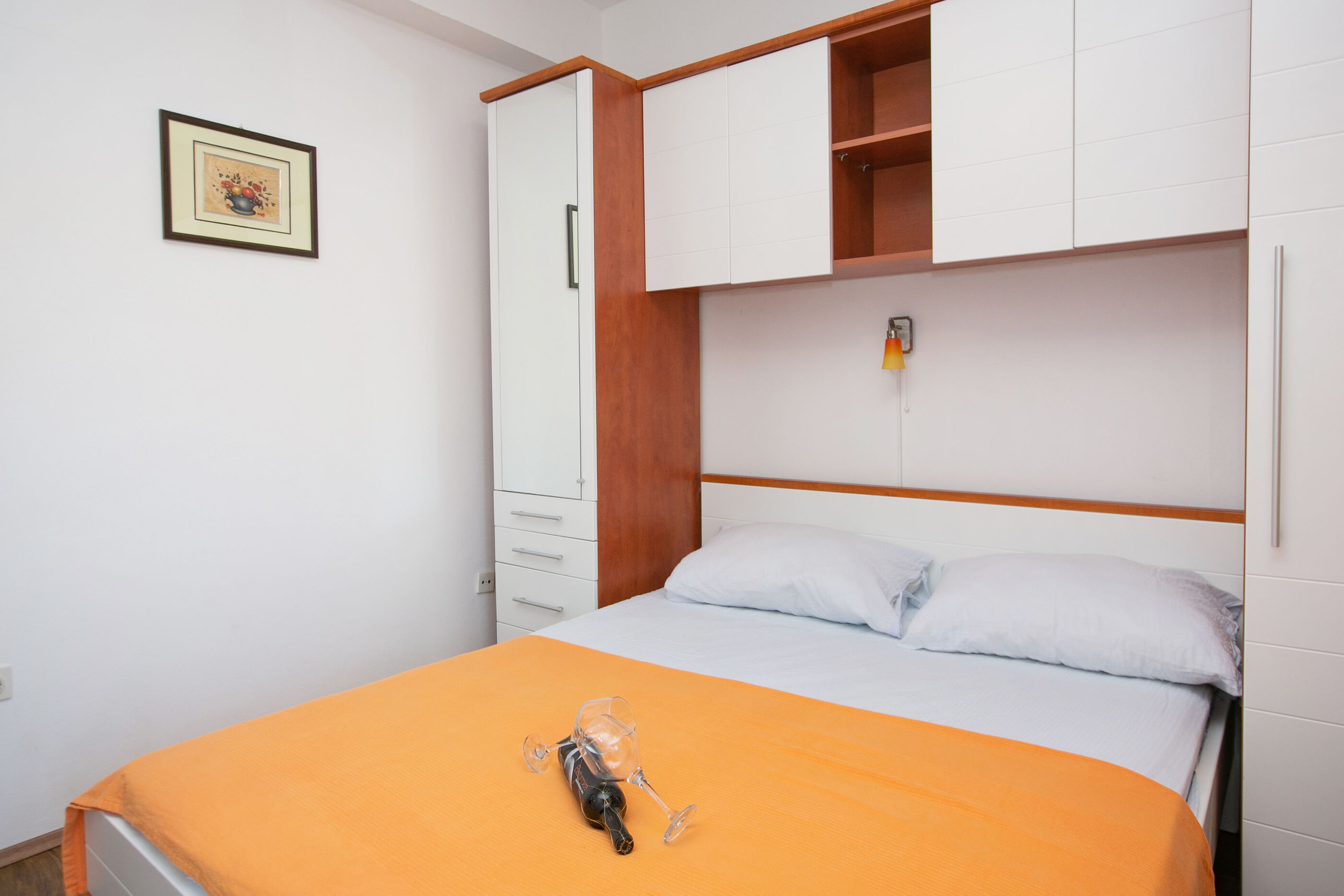 Apartments Tiho 99951-A1