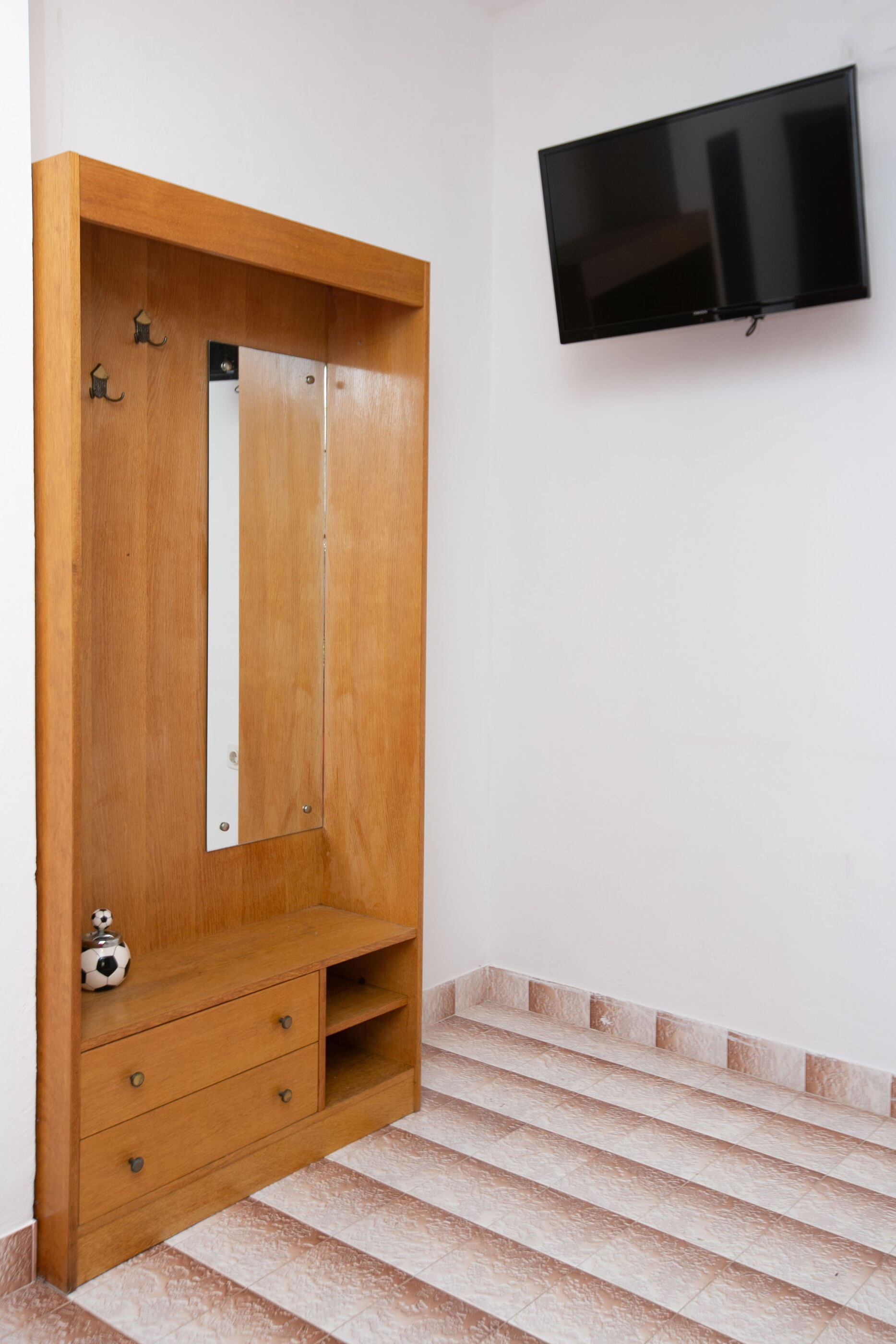 Apartments Tiho 99951-A1