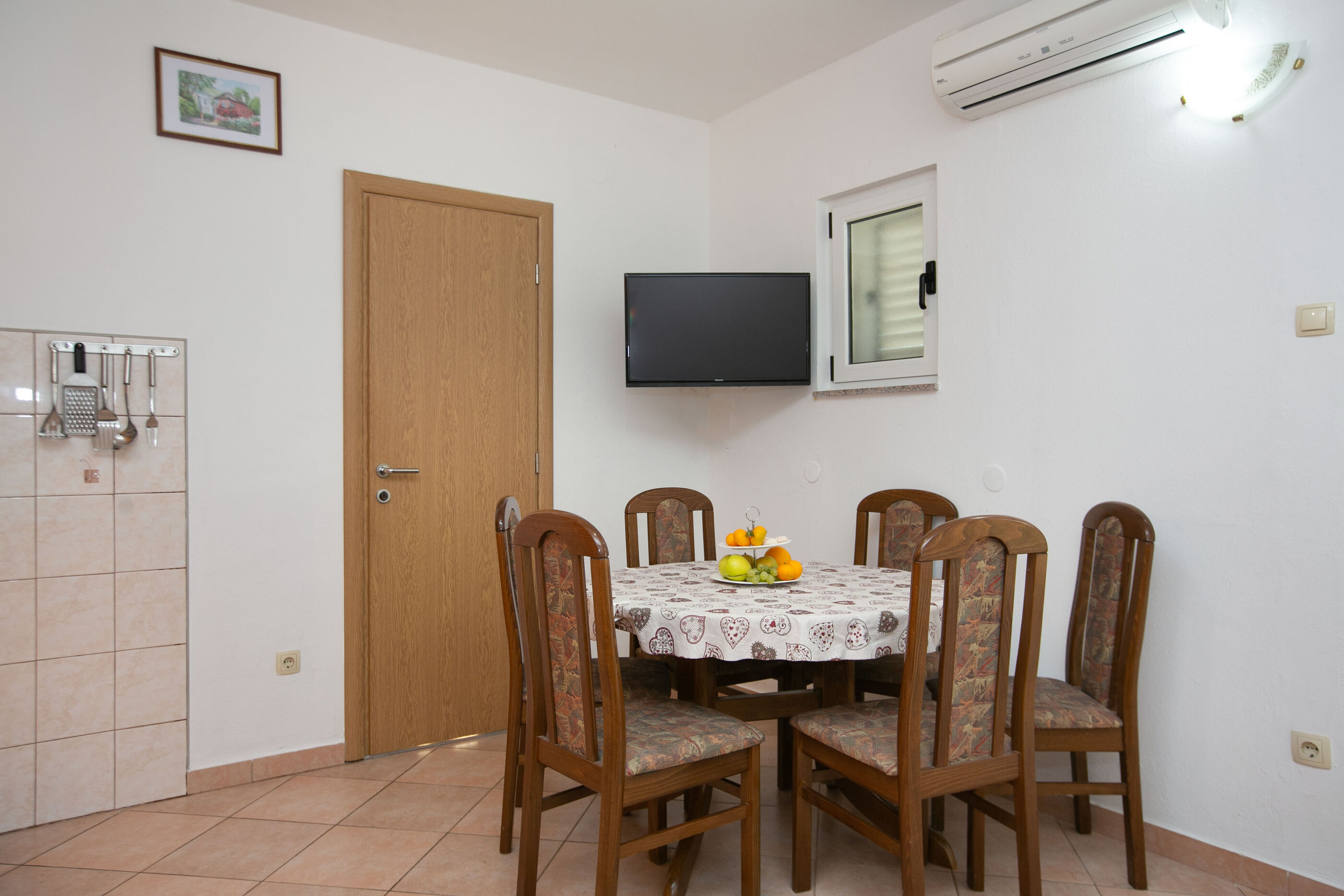 Apartments Tiho 99951-A3