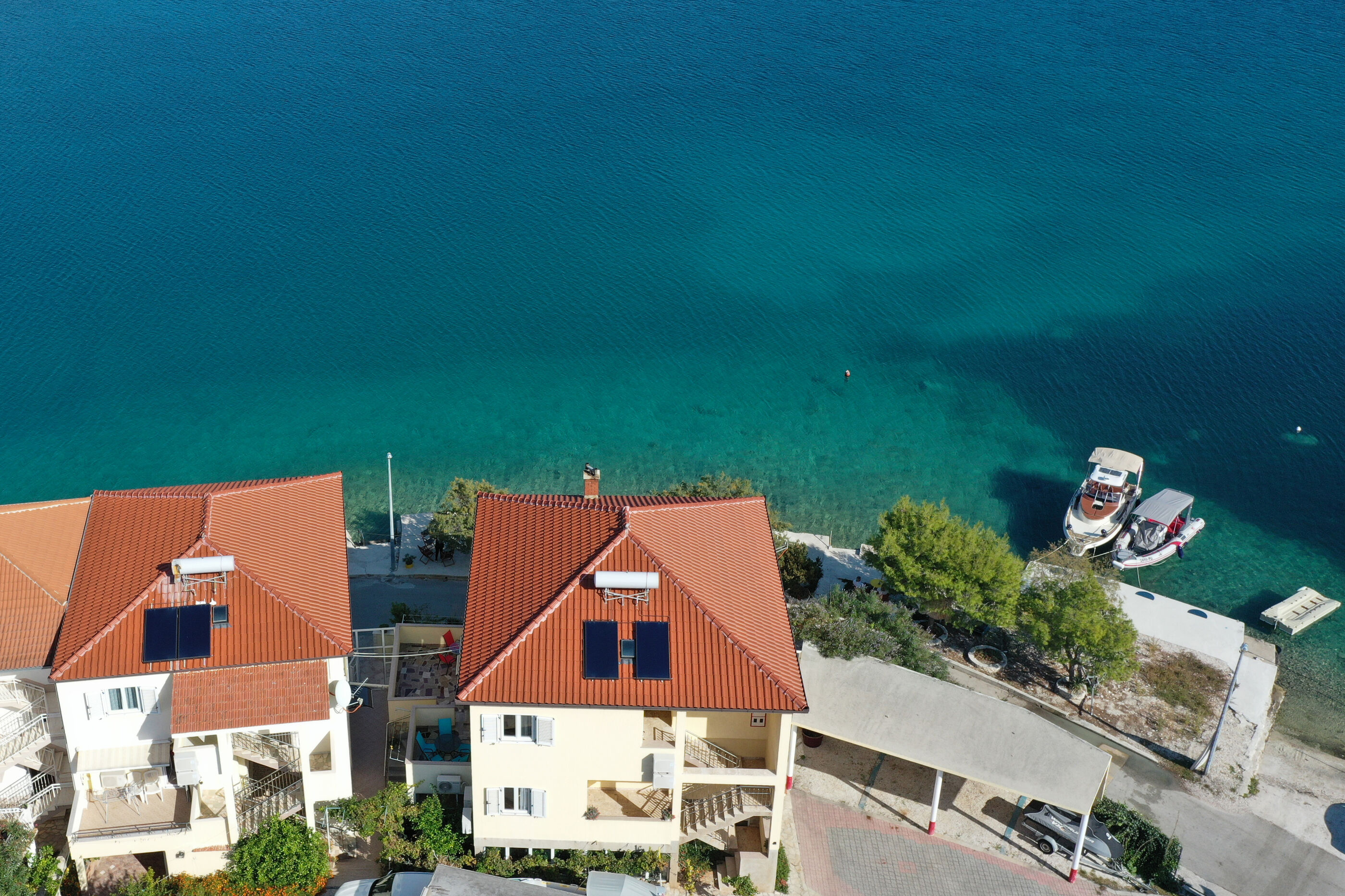 Apartments Tiho 99951-A1
