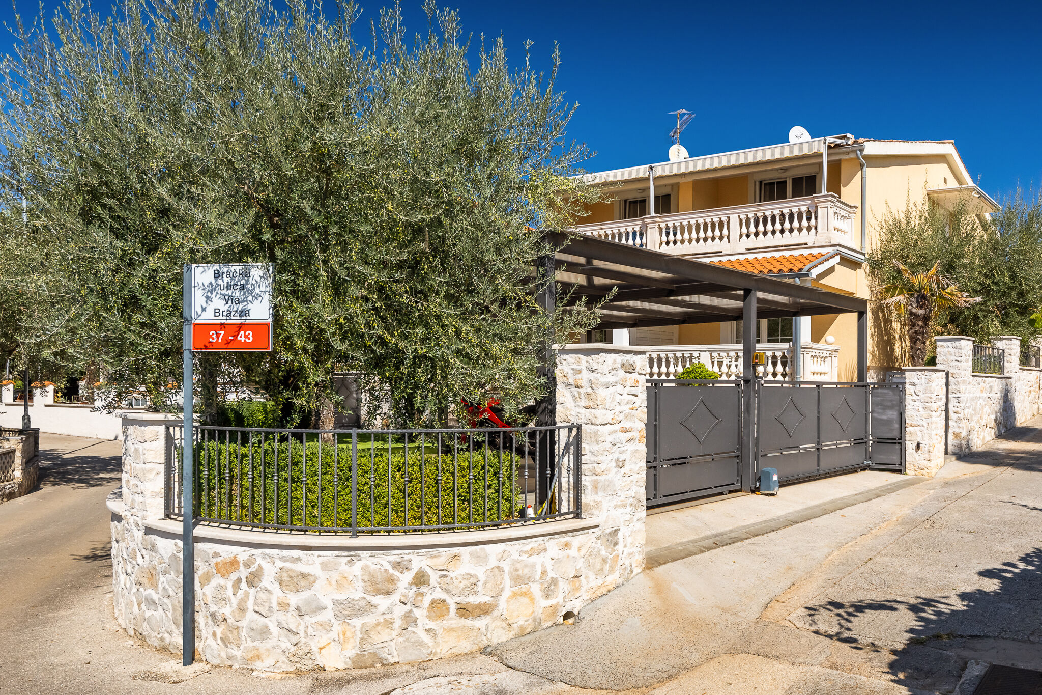 Apartment Olea 1 99832-A1