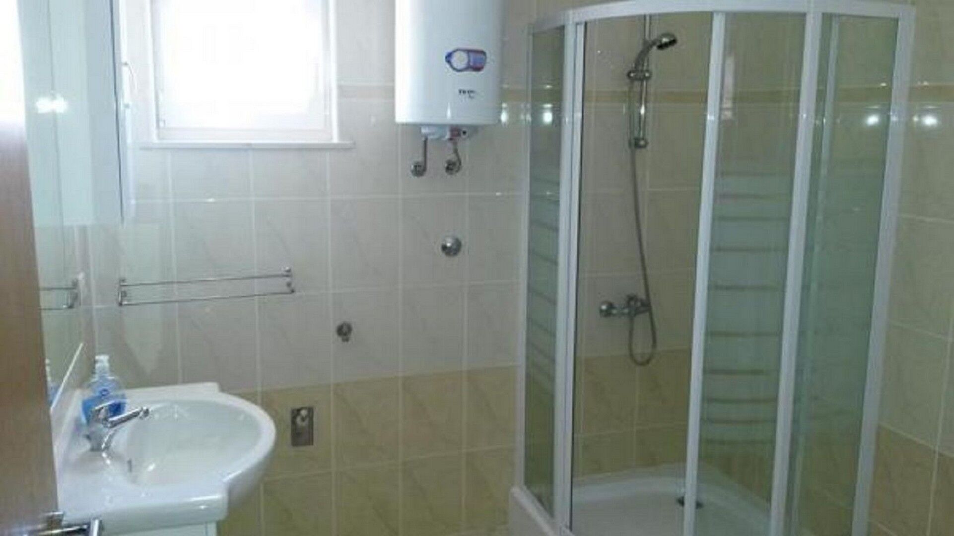 Apartments Luka 29381-A2