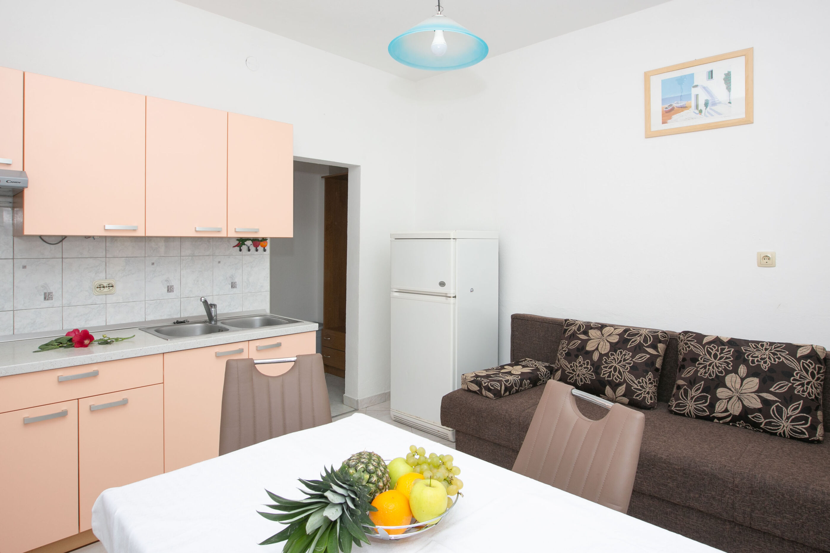 Apartments Tiho II 99952-A4