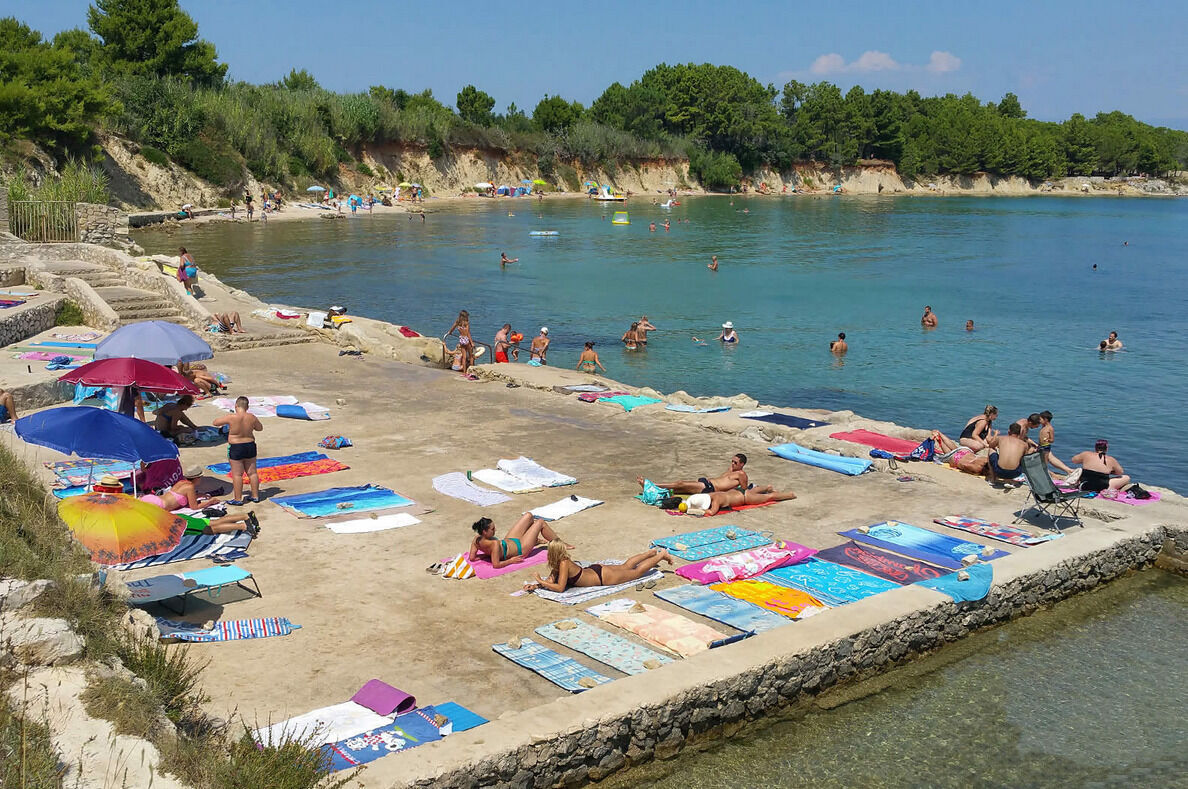 Apartments Sum mora 95858-A2