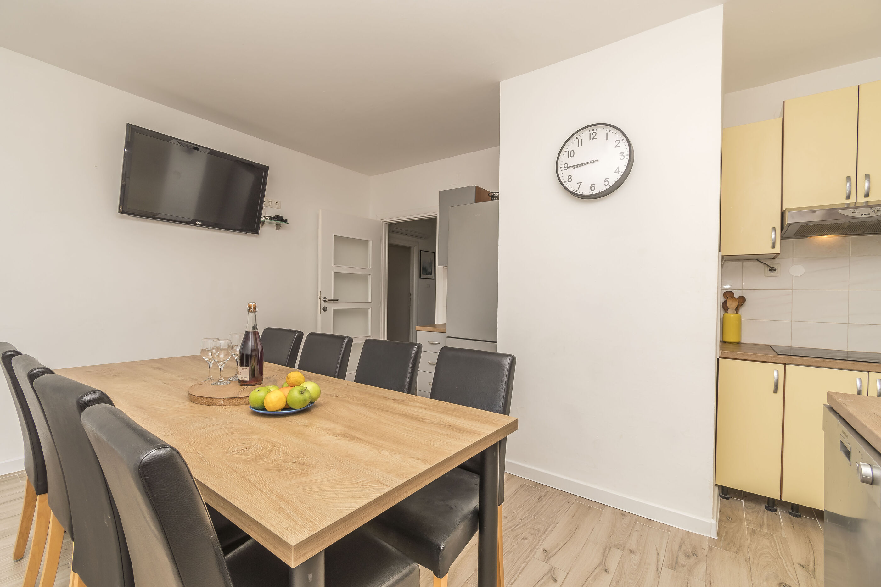 Apartments Villaarta Murter 98791-A3