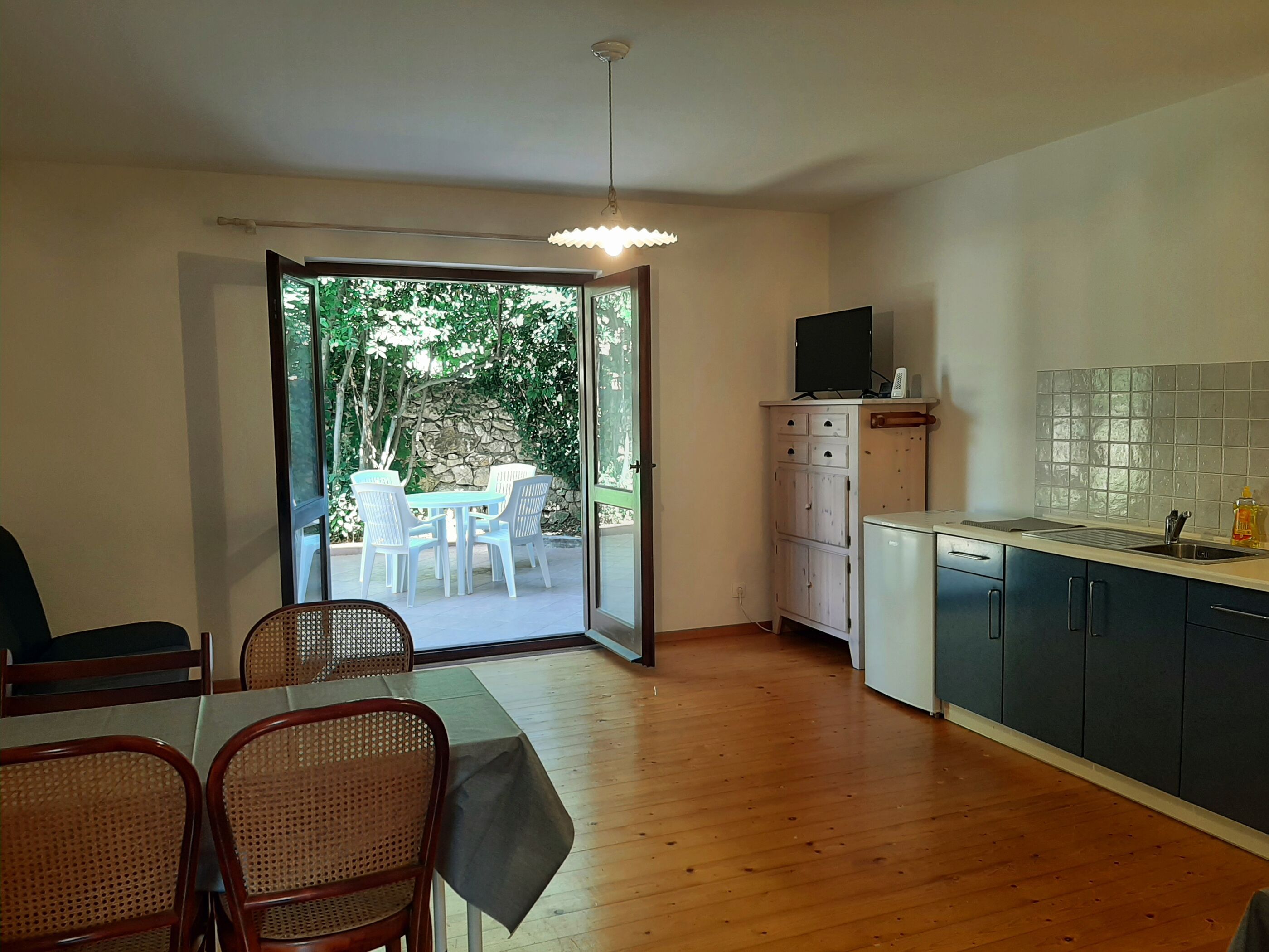 House SUZI 20886-A1