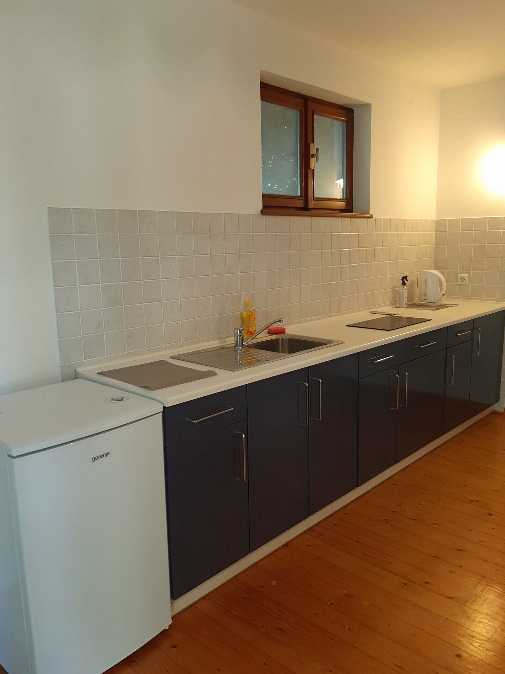 House SUZI 20886-A1