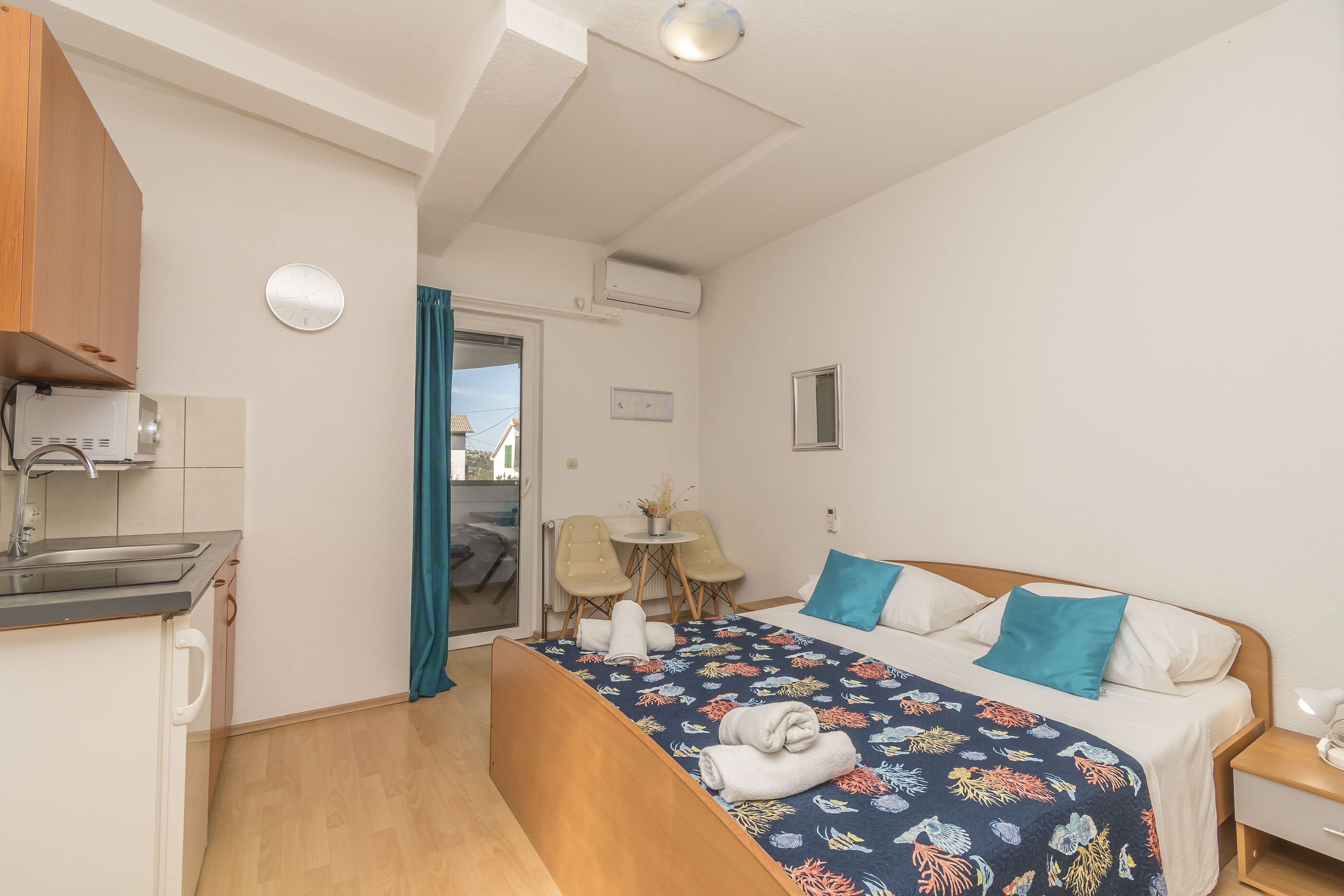 Apartments Villaarta Murter 98791-A1