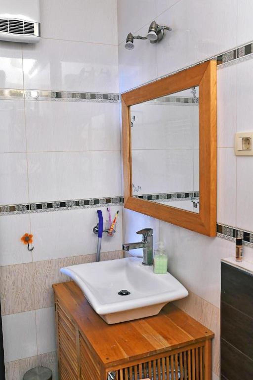 Apartment Elvira 99531-A1