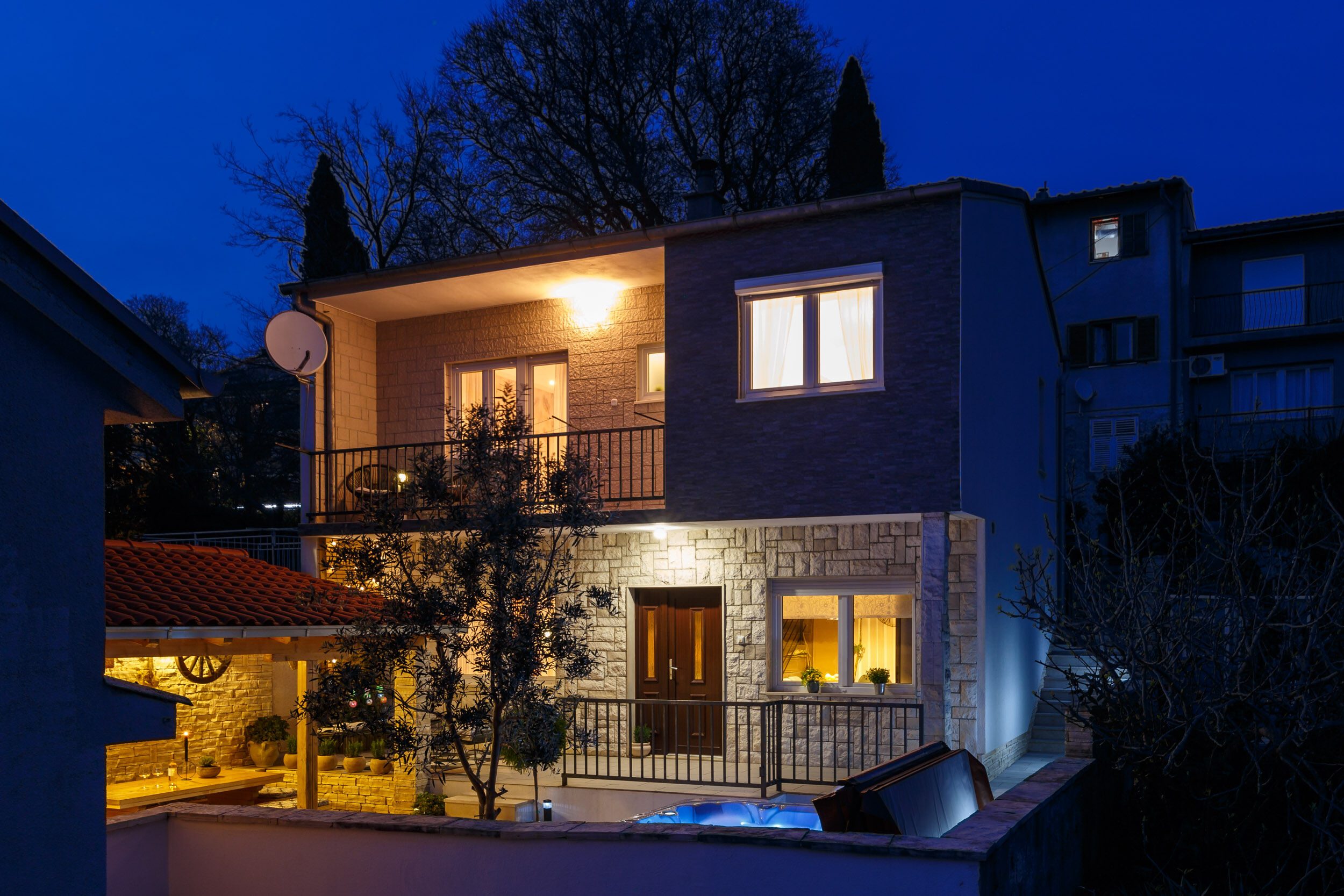 House Jenny 77791-A1
