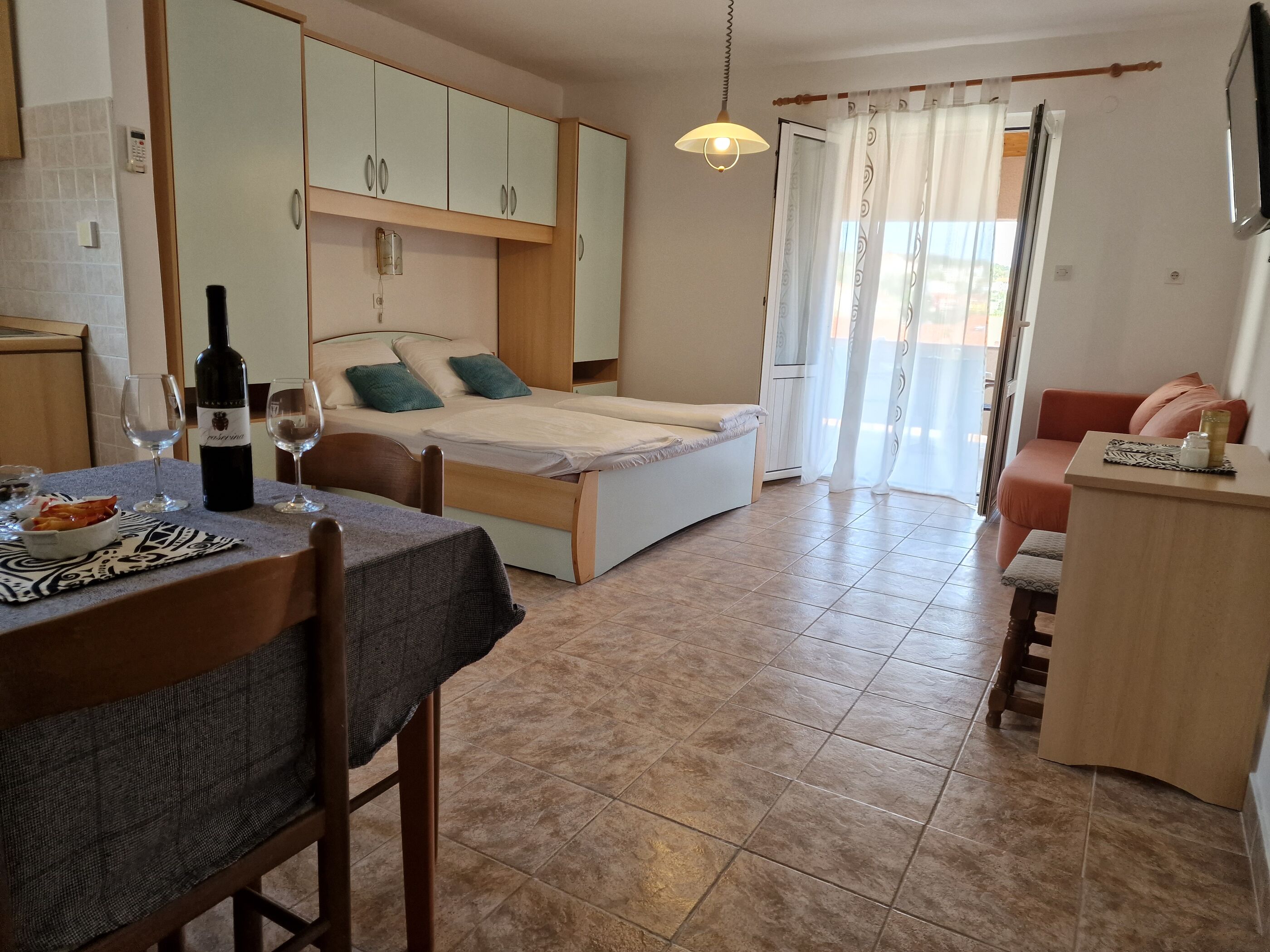 Apartment and Rooms Zora 99911-A1