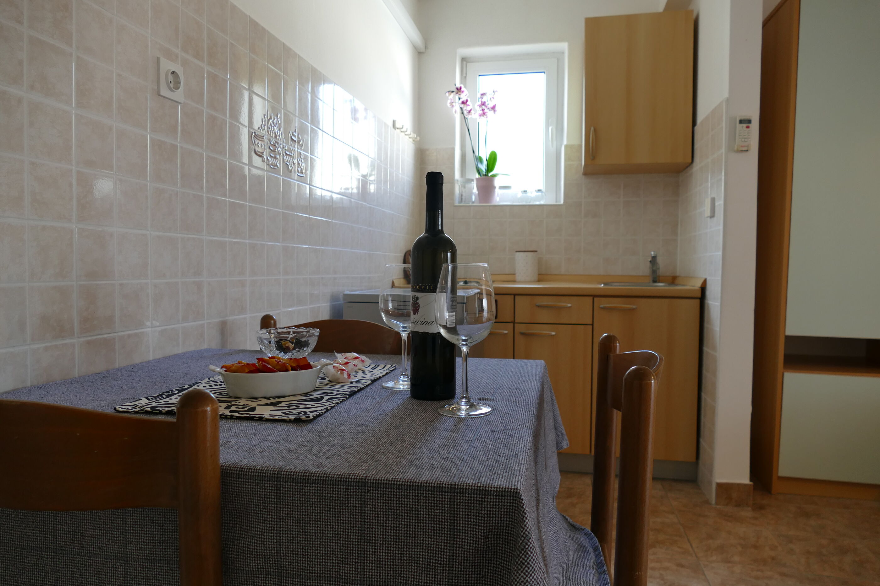 Apartment and Rooms Zora 99911-A1