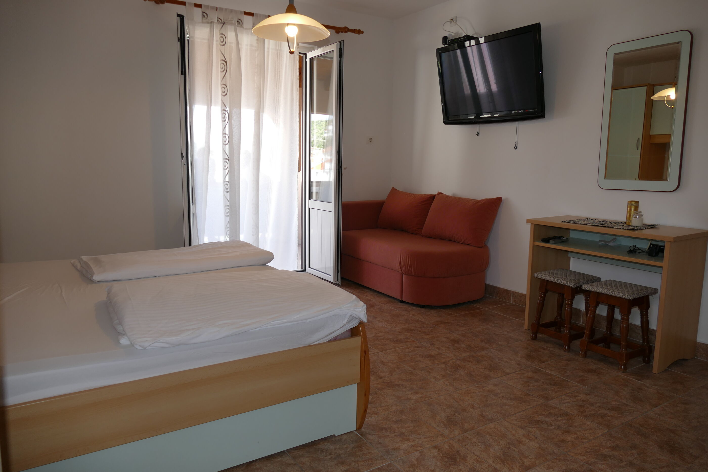 Apartment and Rooms Zora 99911-A1