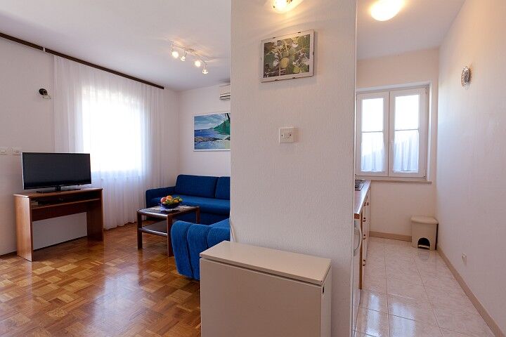 Apartment Lana 55222-A1
