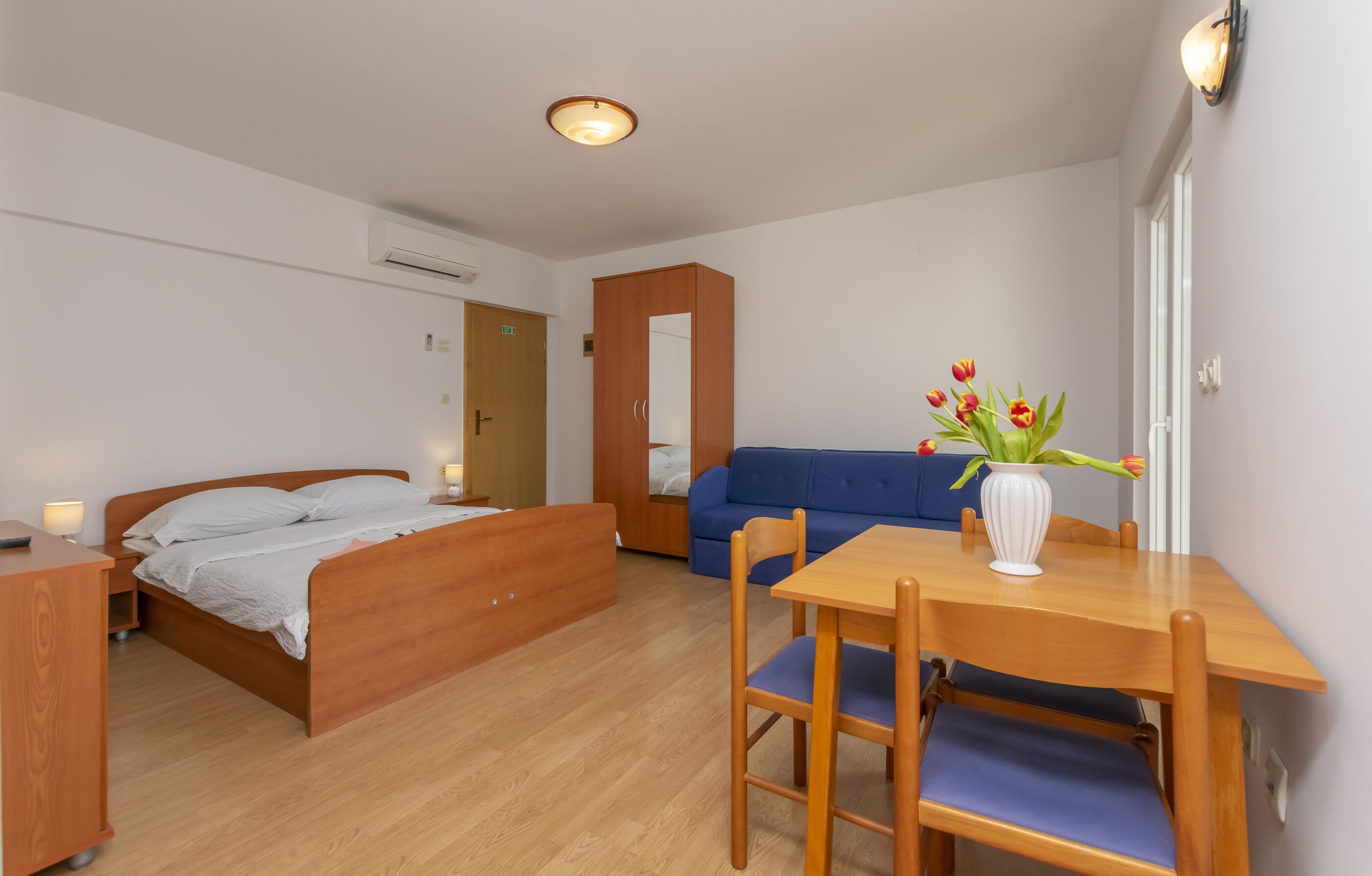 Apartments Villa Milas with pool 99601-A2