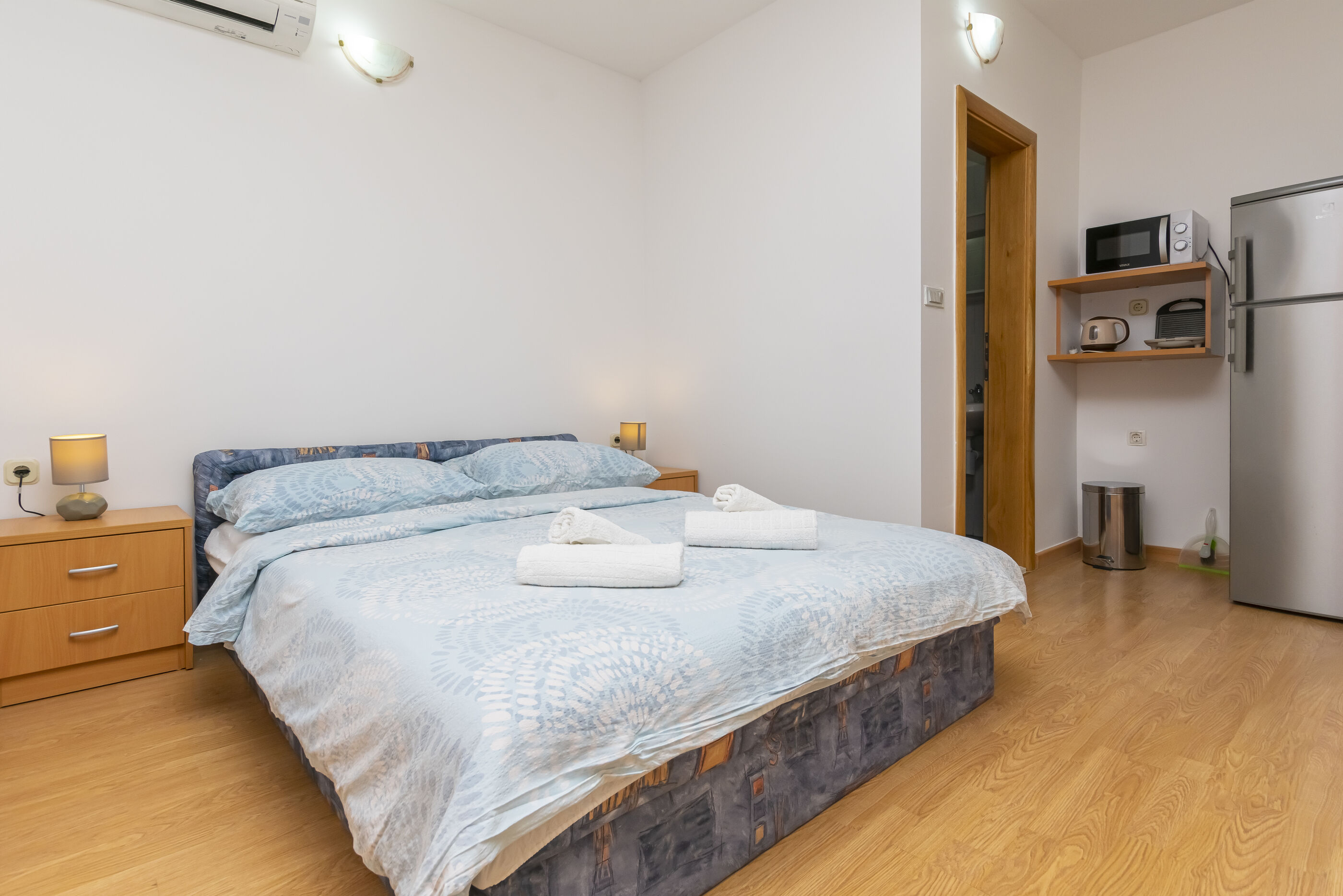 Apartments Villa Milas with pool 99601-A4