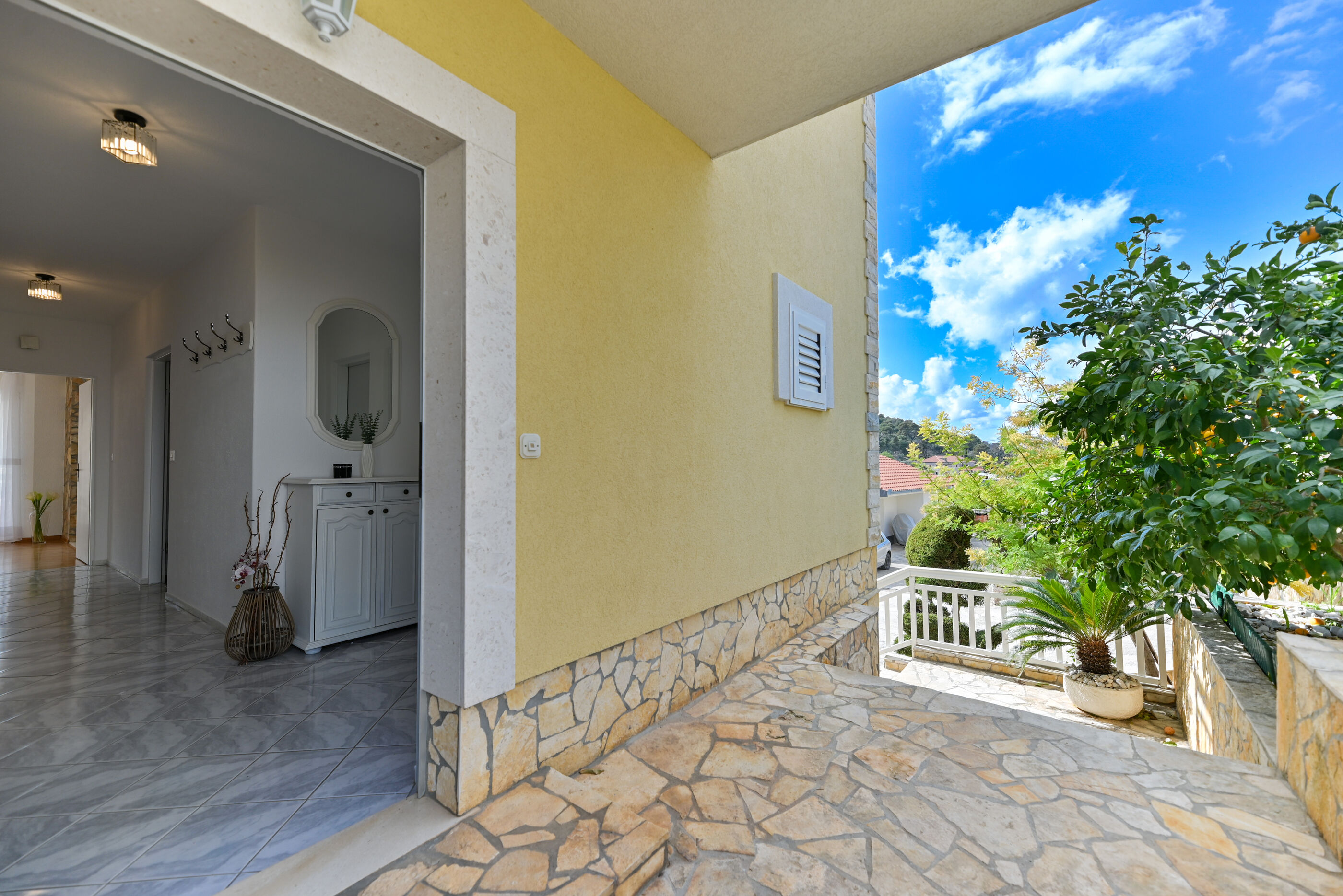 Apartments Kapetan 24961-A2