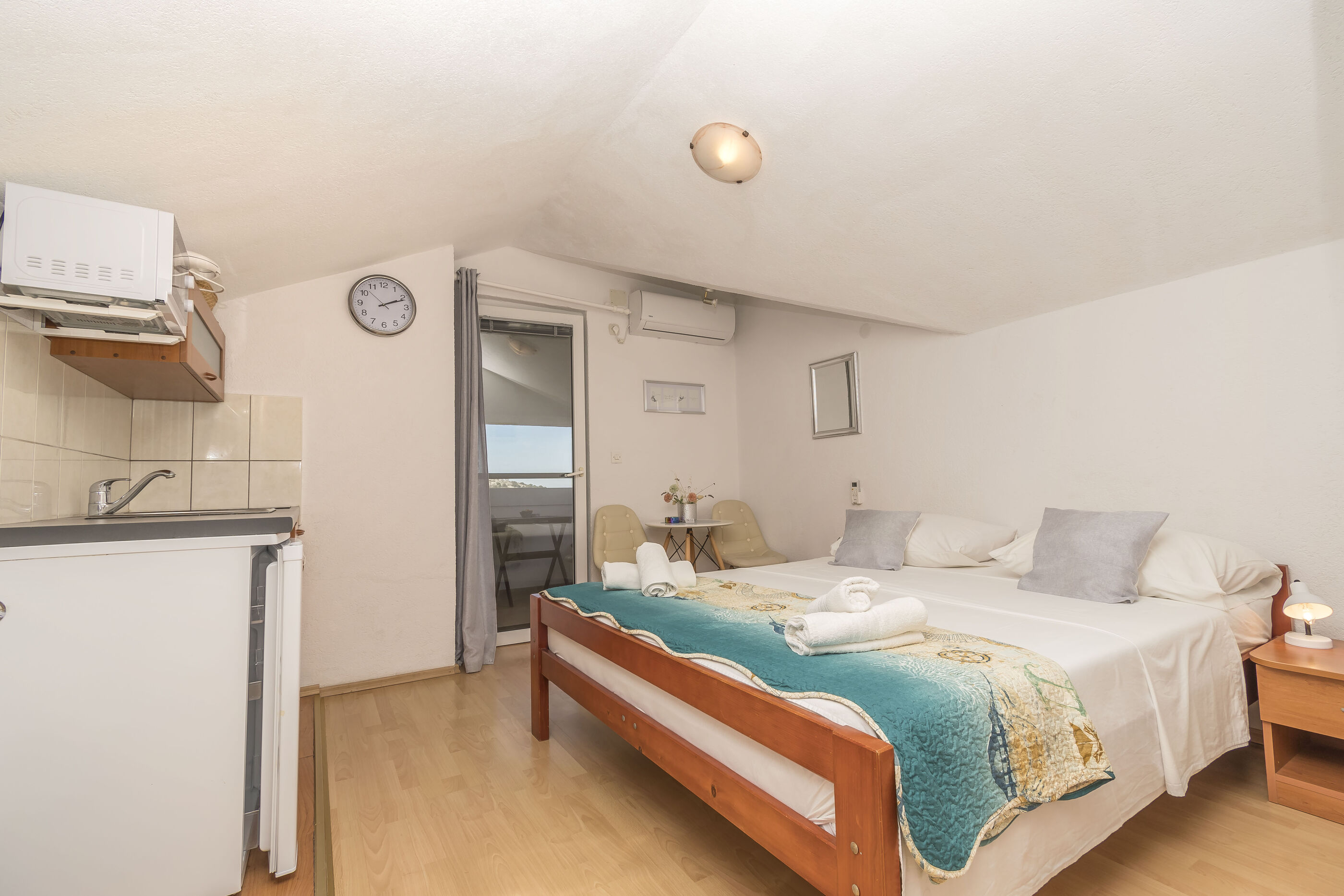 Apartments Villaarta Murter 98791-A2