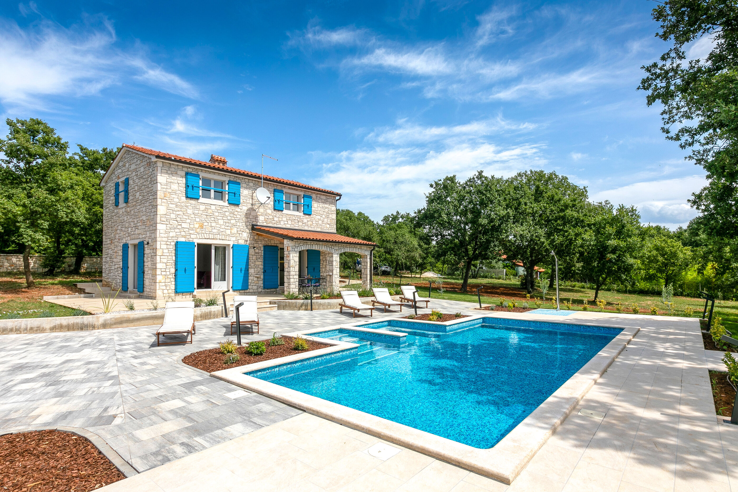 Photo of Villa Irena Funtana s bazenom